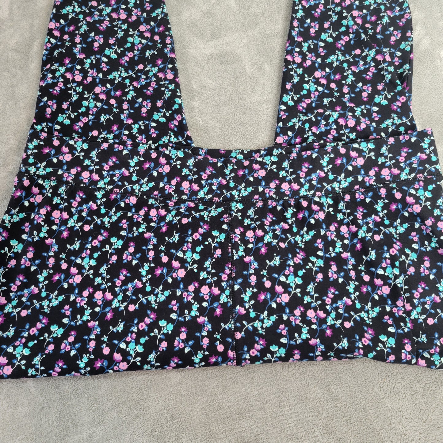 Denim & Co Women's 2X Capri Pants Floral Purple Black Blue Pull On FLO65E