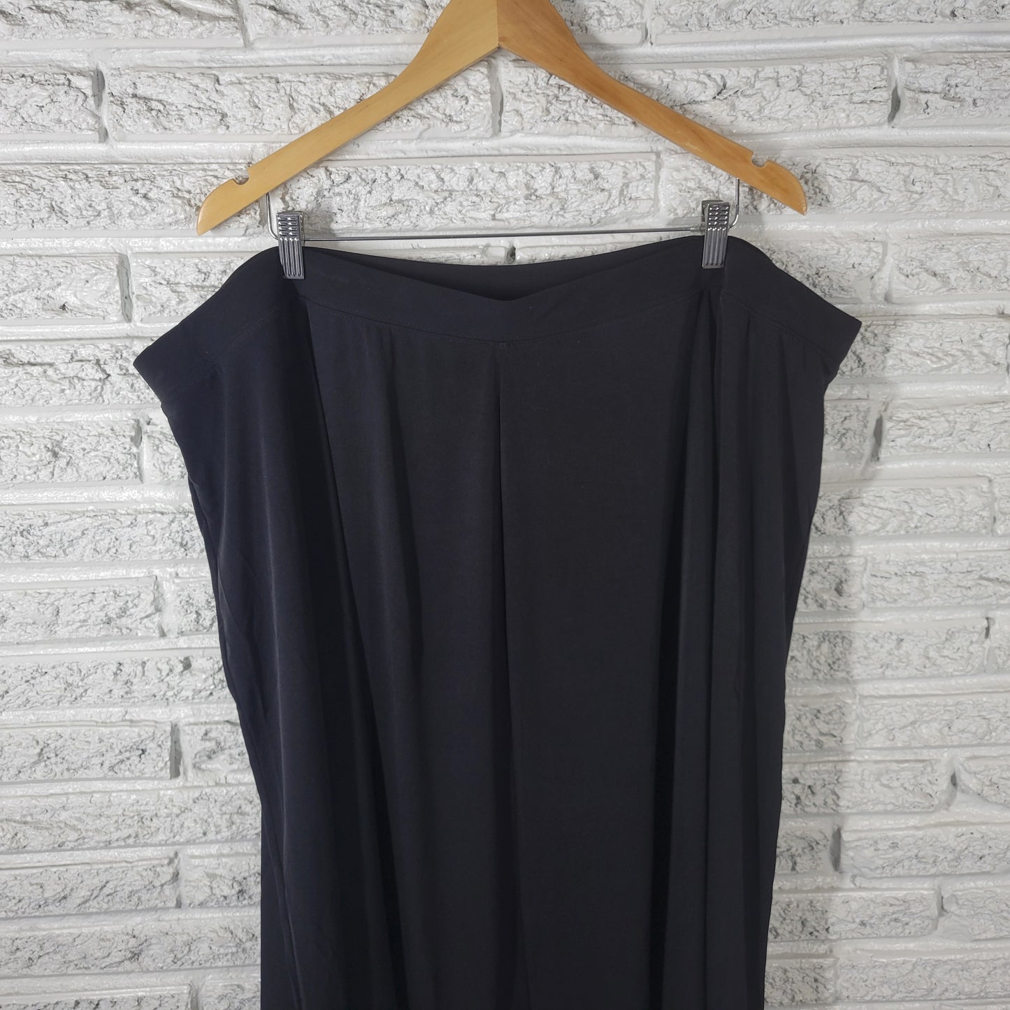 Woman Within Women's 3X Skirt Black A-Line Pull On Stretch Midi Plus BLA167E