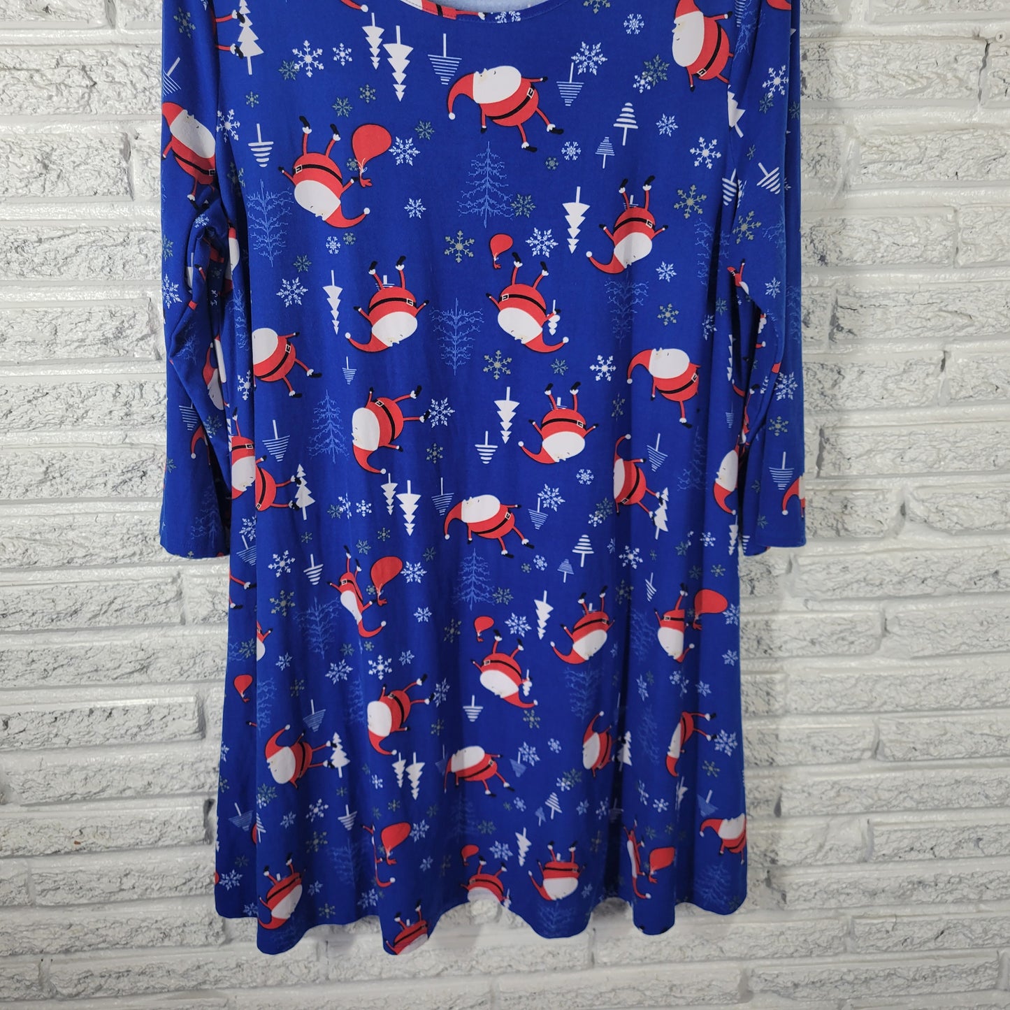 St. John's Bay XL Christmas Nightgown Blue Santa Claus Holiday Sleepwear NOV15XE