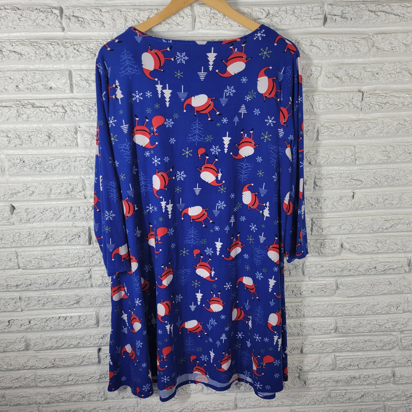 St. John's Bay XL Christmas Nightgown Blue Santa Claus Holiday Sleepwear NOV15XE