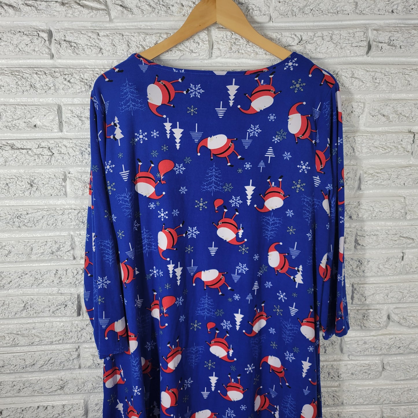 St. John's Bay XL Christmas Nightgown Blue Santa Claus Holiday Sleepwear NOV15XE