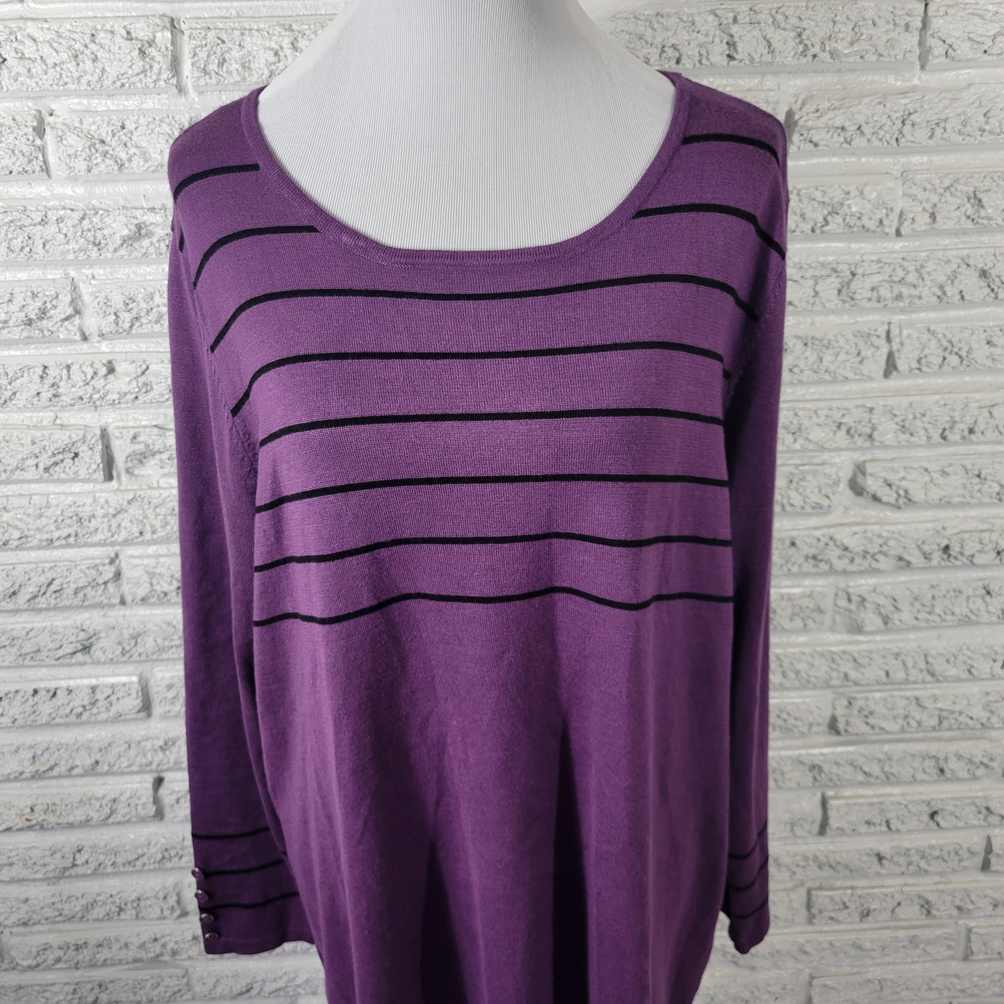 CJ Banks 1X Plus Sweater Lightweight Purple Black Striped Deco Button STR120E