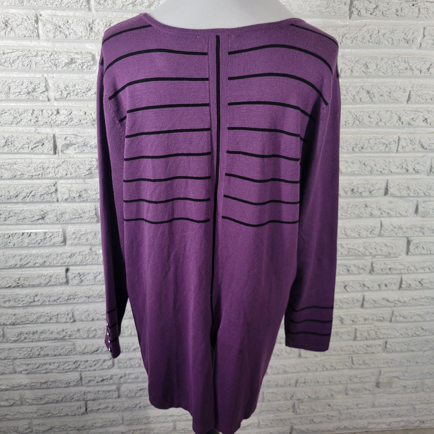 CJ Banks 1X Plus Sweater Lightweight Purple Black Striped Deco Button STR120E