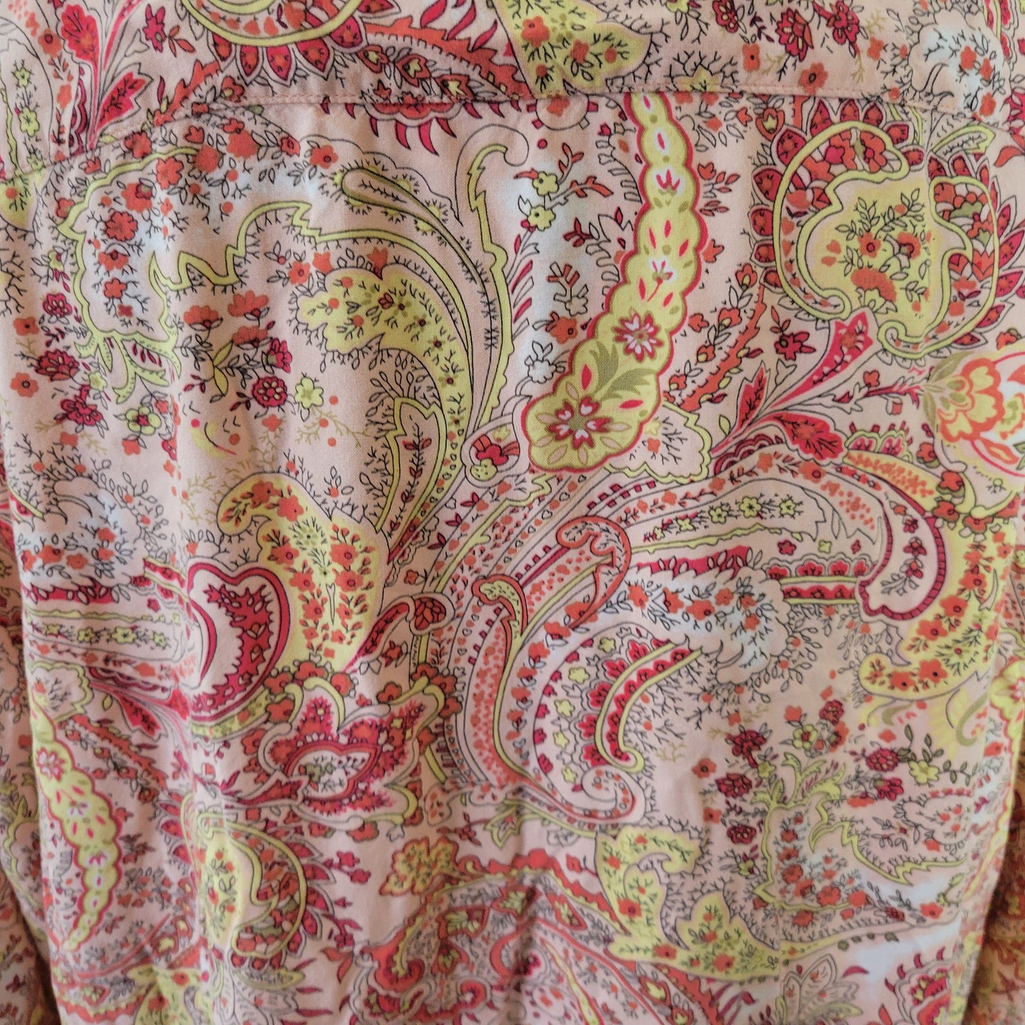 Basic Editions XXL Plus Women's Top Pink Yellow Paisley V-Neck Roll Tab PAI29E