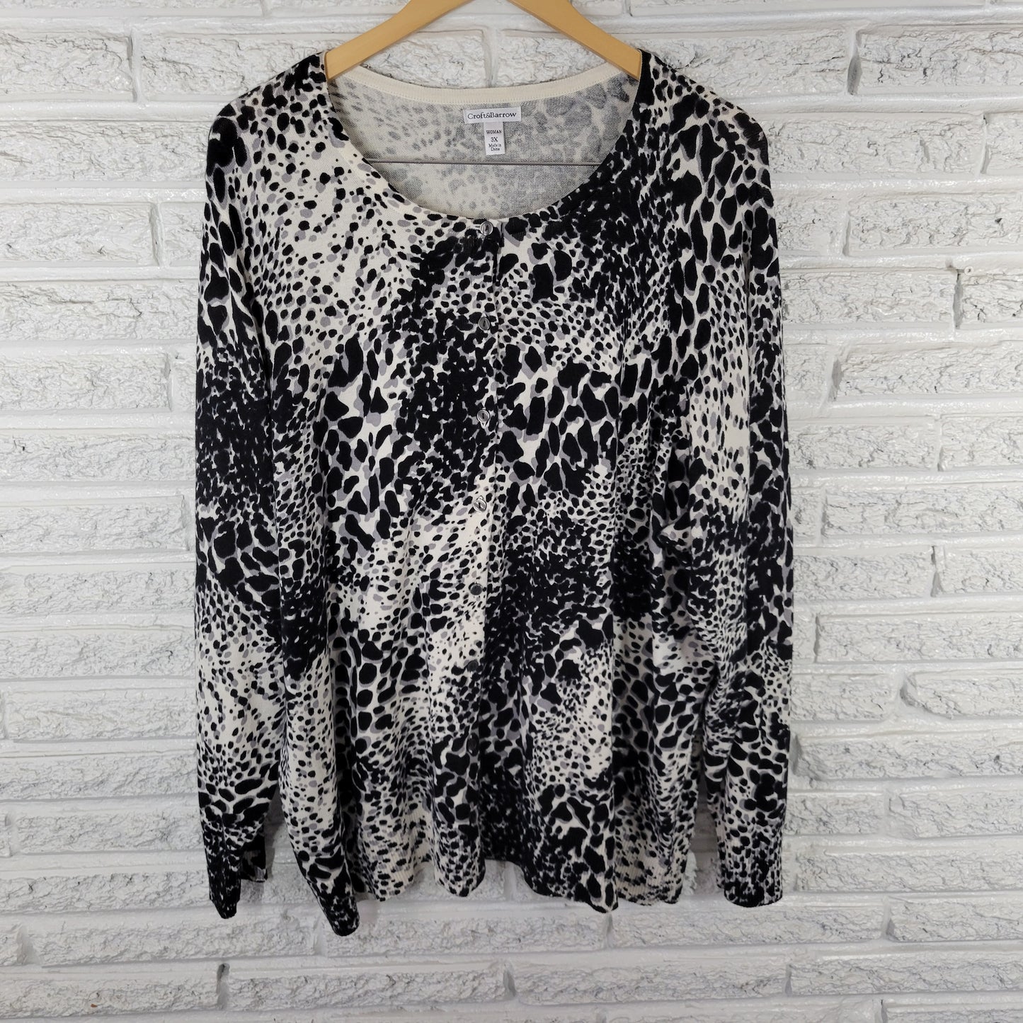 Croft & Barrow 3X Cardigan Sweater Black Gray Animal Print 100% Cotton ANI36E