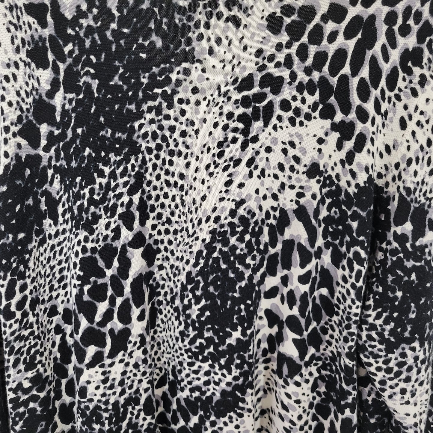 Croft & Barrow 3X Cardigan Sweater Black Gray Animal Print 100% Cotton ANI36E