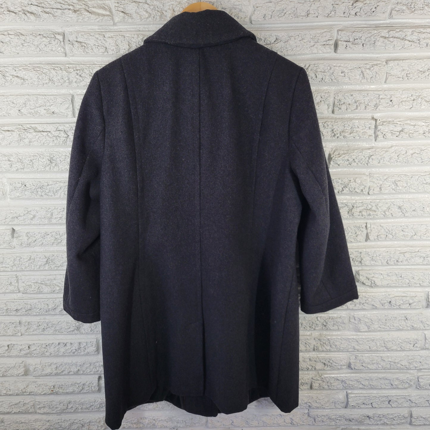 St. John's Bay Women's 1X Black Wool Blend Coat Lined Plus Size Button Up HNGE
