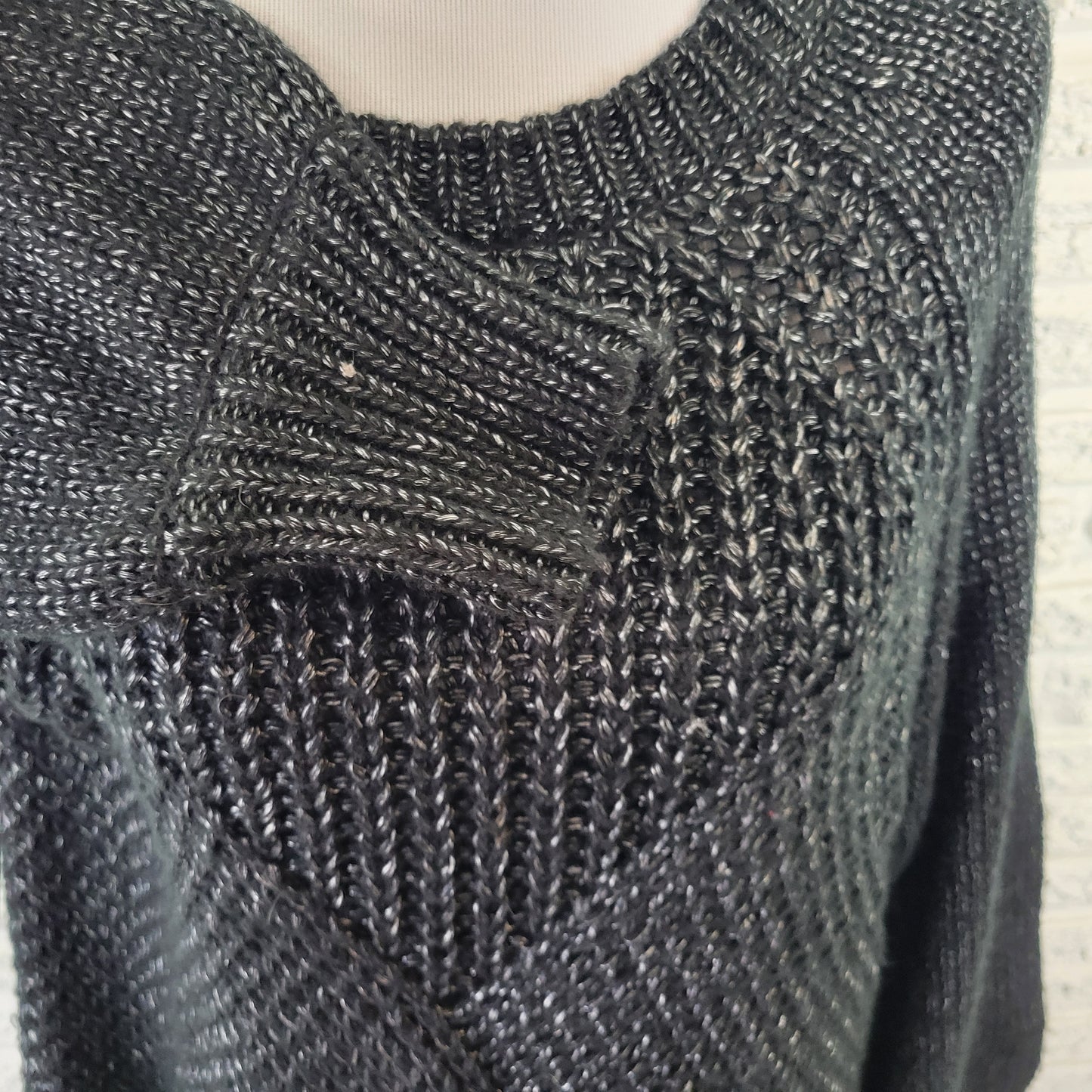 Worthington 1X Black Silver Metallic Sweater Open Knit Long Sleeve SWE36E