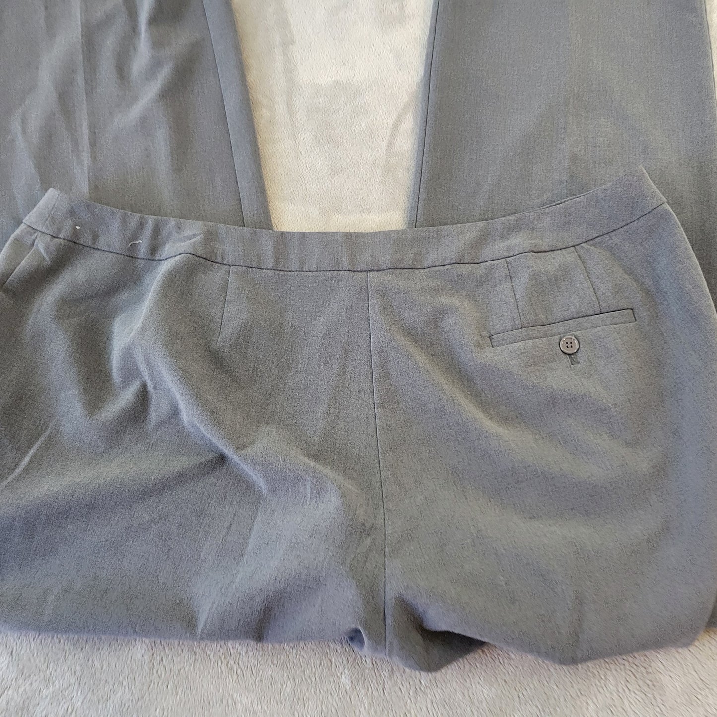 Liz Claiborne Audra 20W Gray Dress Pants 42" Waist 29.5" Inseam GRA88E