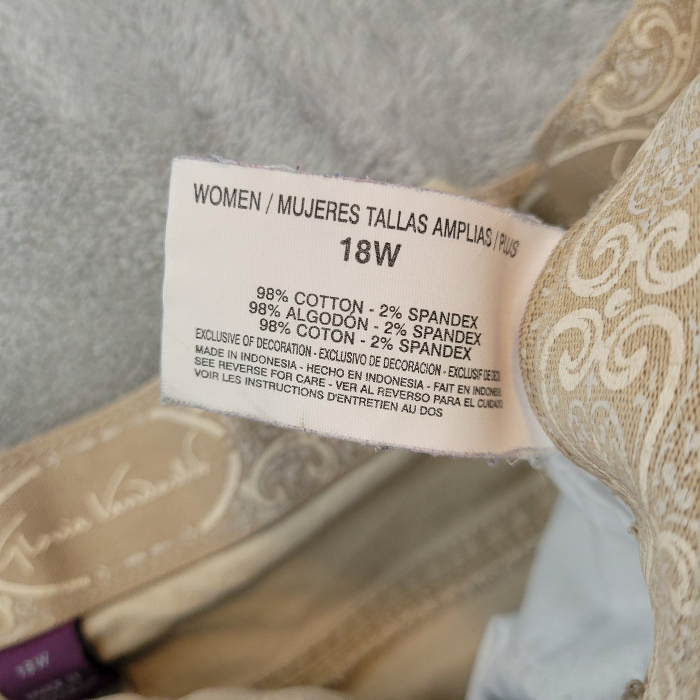 Gloria Vanderbilt 18W Beige Khaki Shorts Embroidered Studded SHO5E