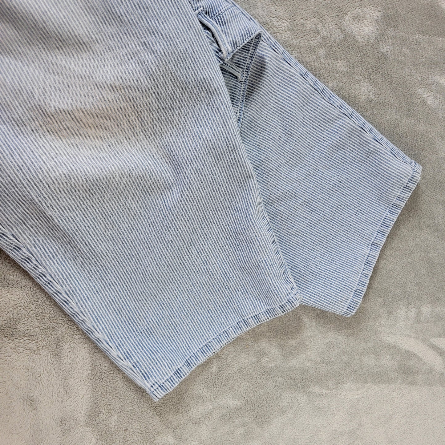 Gloria Vanderbilt Women's 18 Capri Jeans Blue White Striped Stretch STR200E