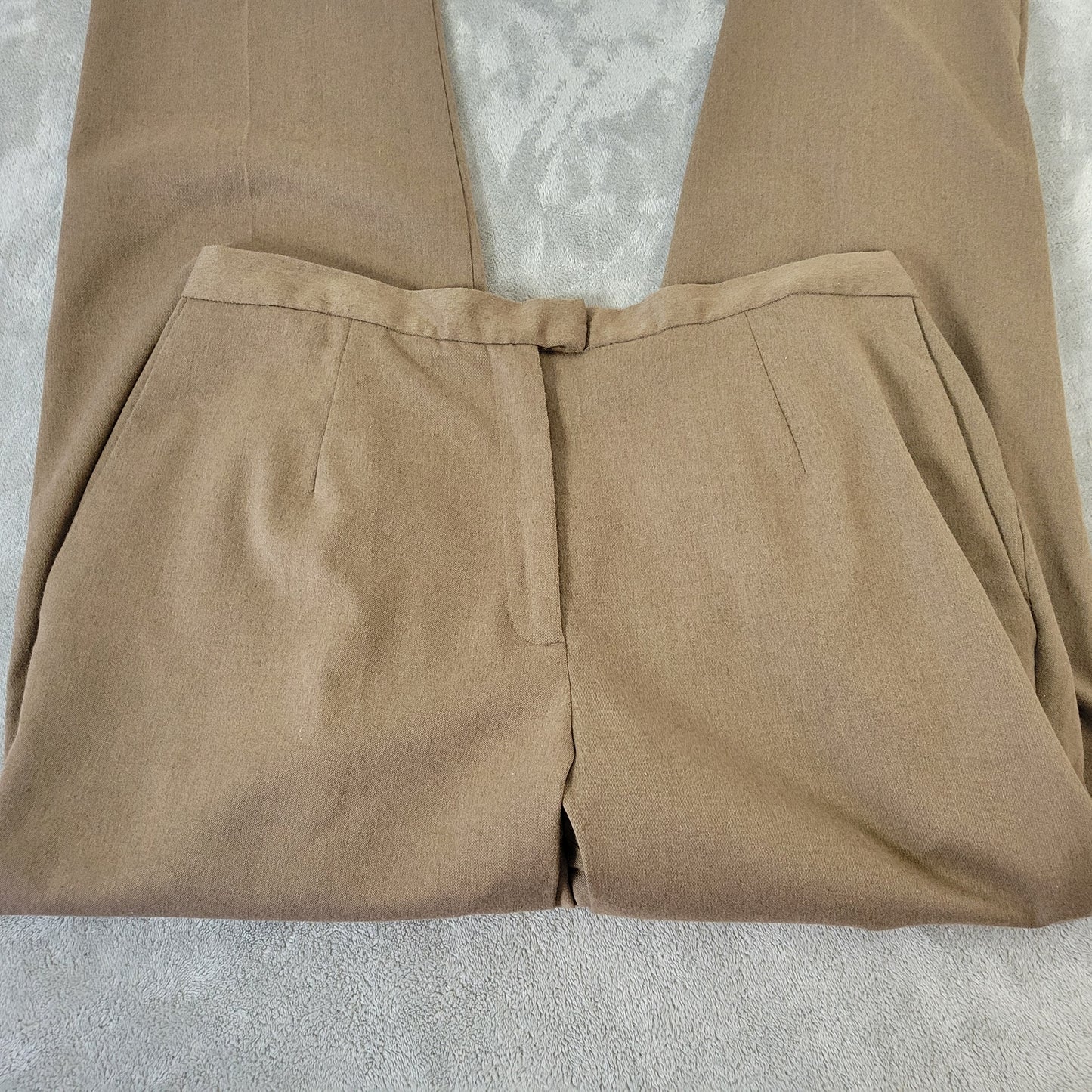 Villager Liz Claiborne Women's 16W Dress Pants Tan Straight Leg BRO38E