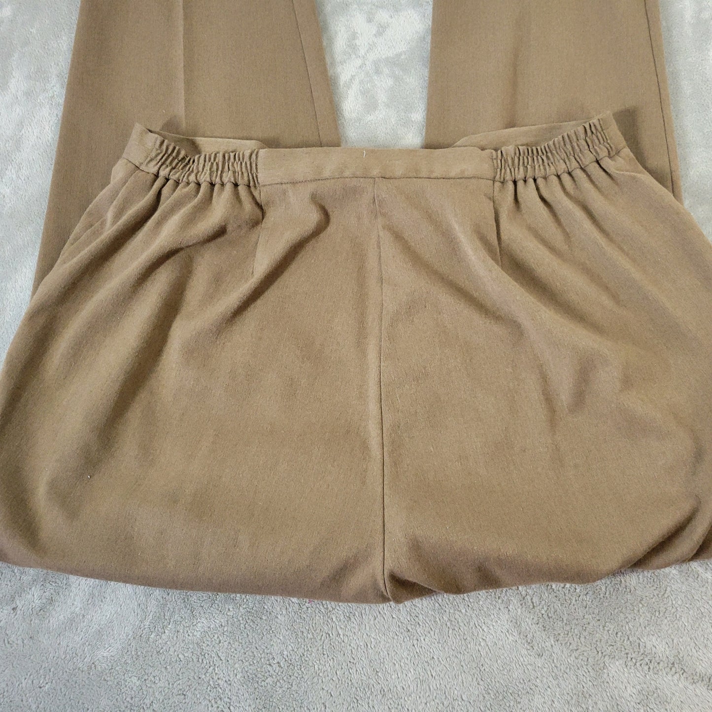 Villager Liz Claiborne Women's 16W Dress Pants Tan Straight Leg BRO38E