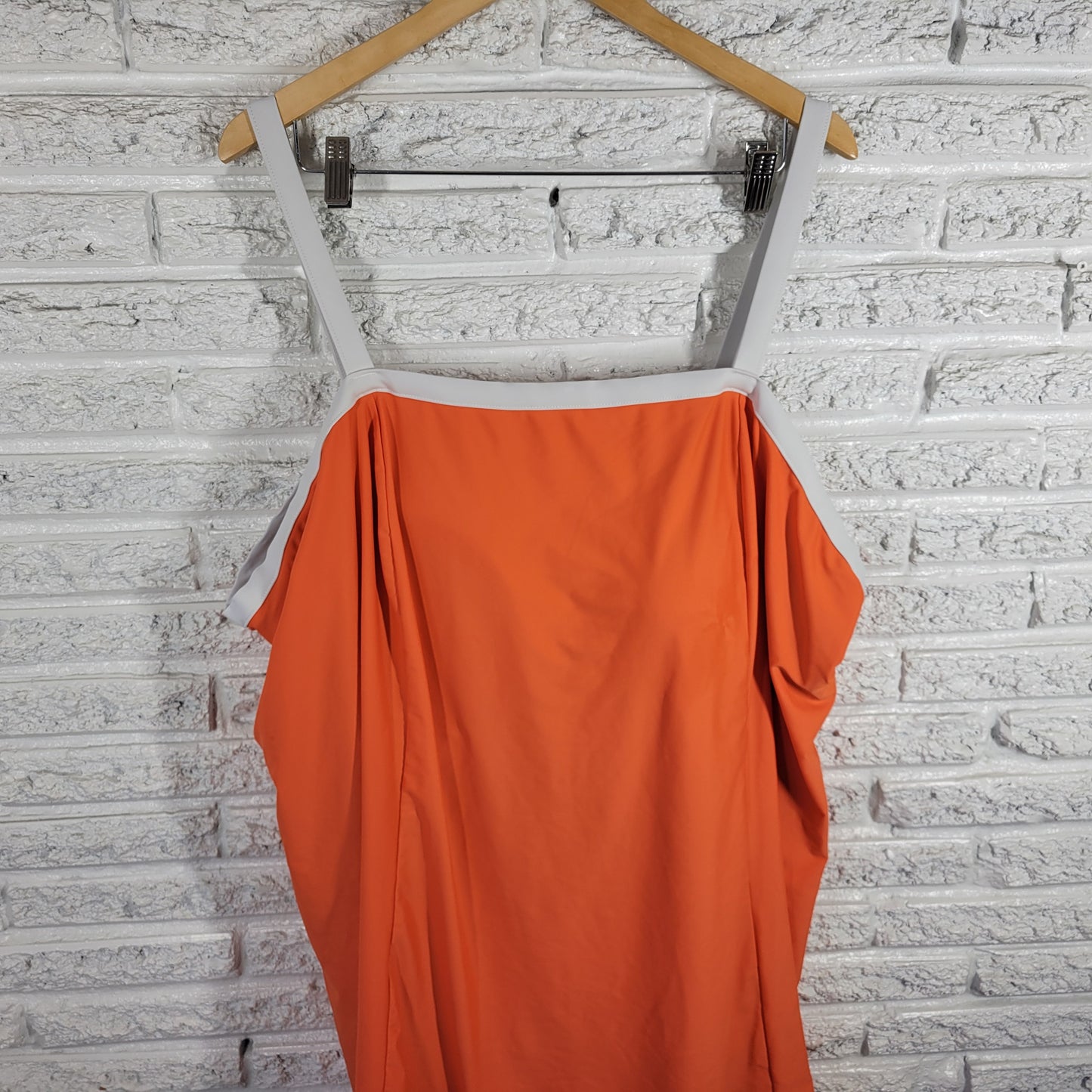 Roaman's Women's 34W Plus One Piece Swimsuit Orange Skirted Ruffle Bra ORA19E