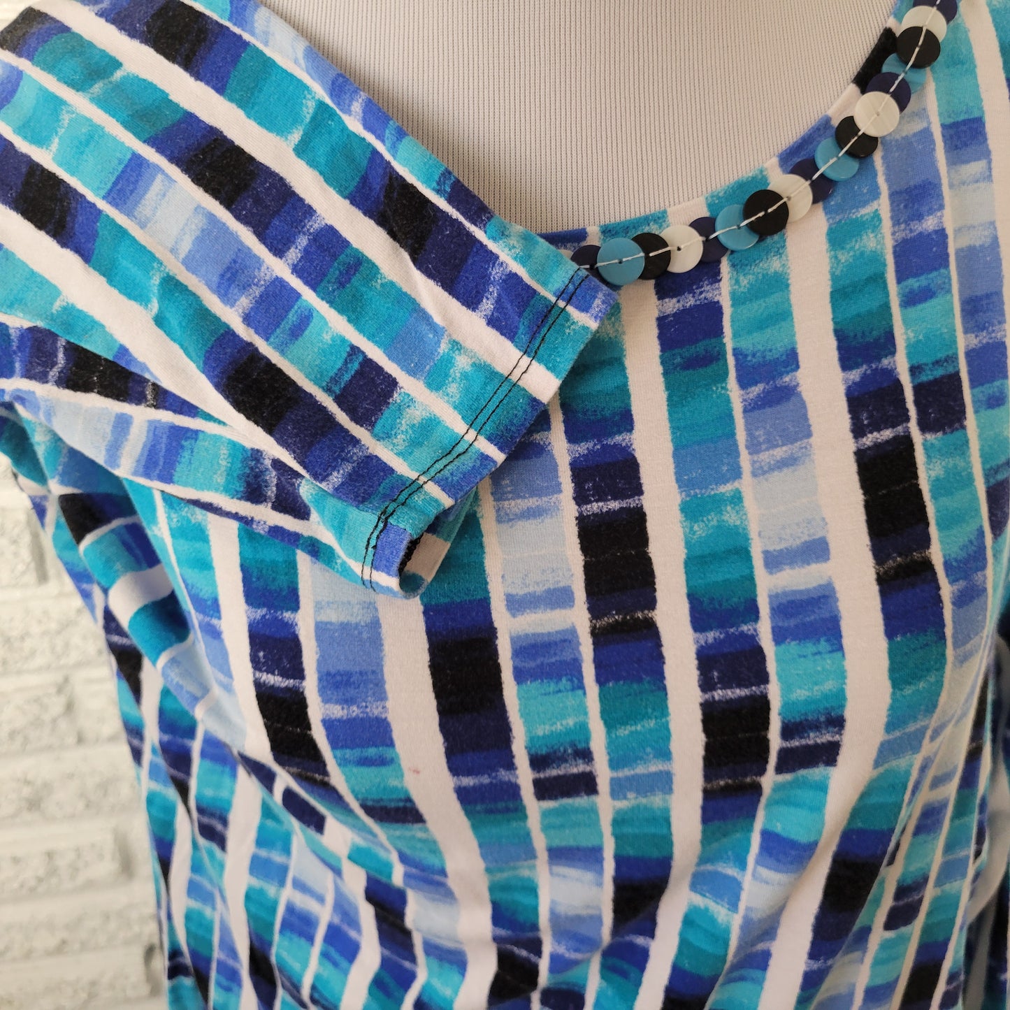 Ruby Rd. Women's XL Top Blue Watercolor Geometric Ruched Beaded GEO295E