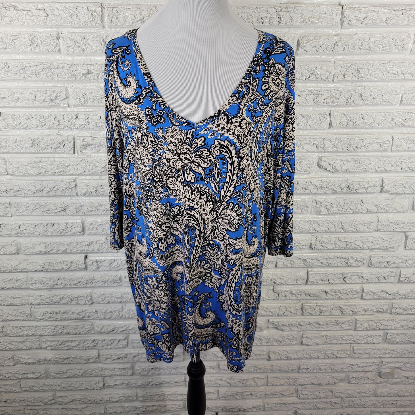 Cynthia Rowley Women's 1X Tunic Top Blue White Paisley Split Back PAI43XE