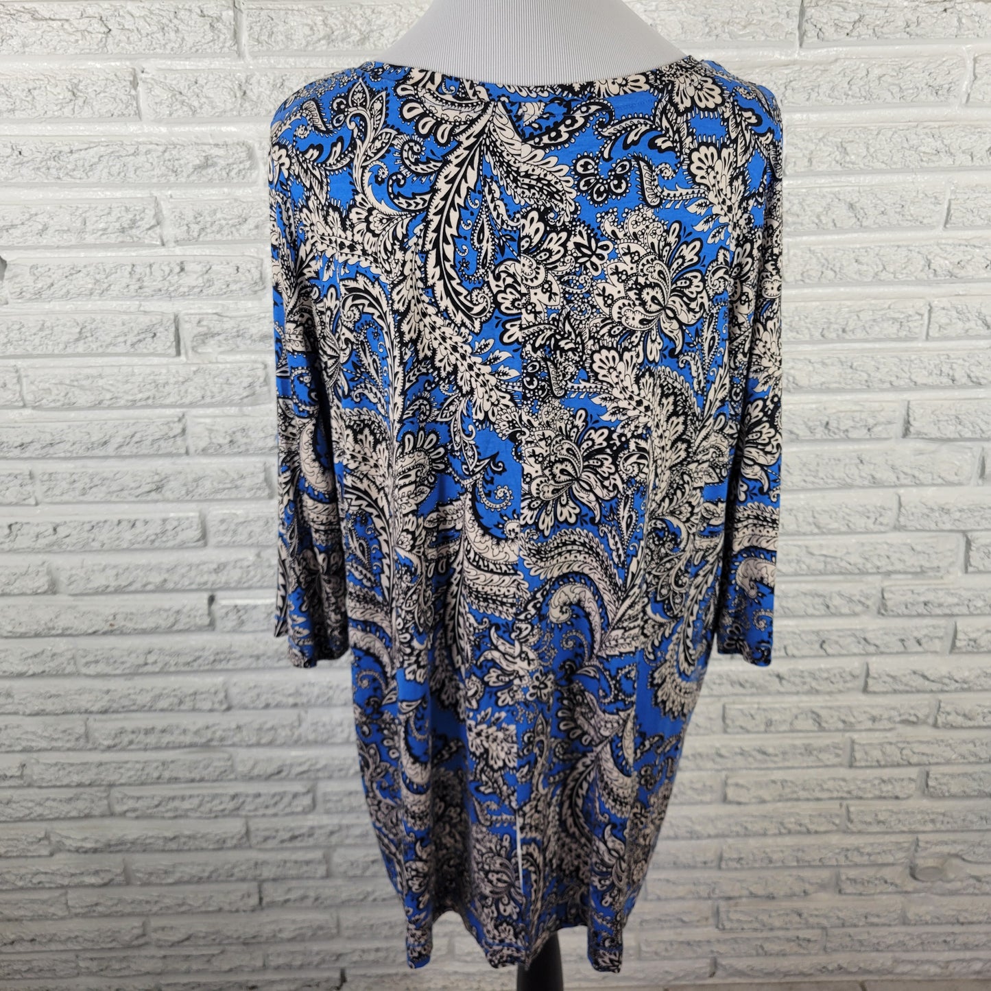 Cynthia Rowley Women's 1X Tunic Top Blue White Paisley Split Back PAI43XE