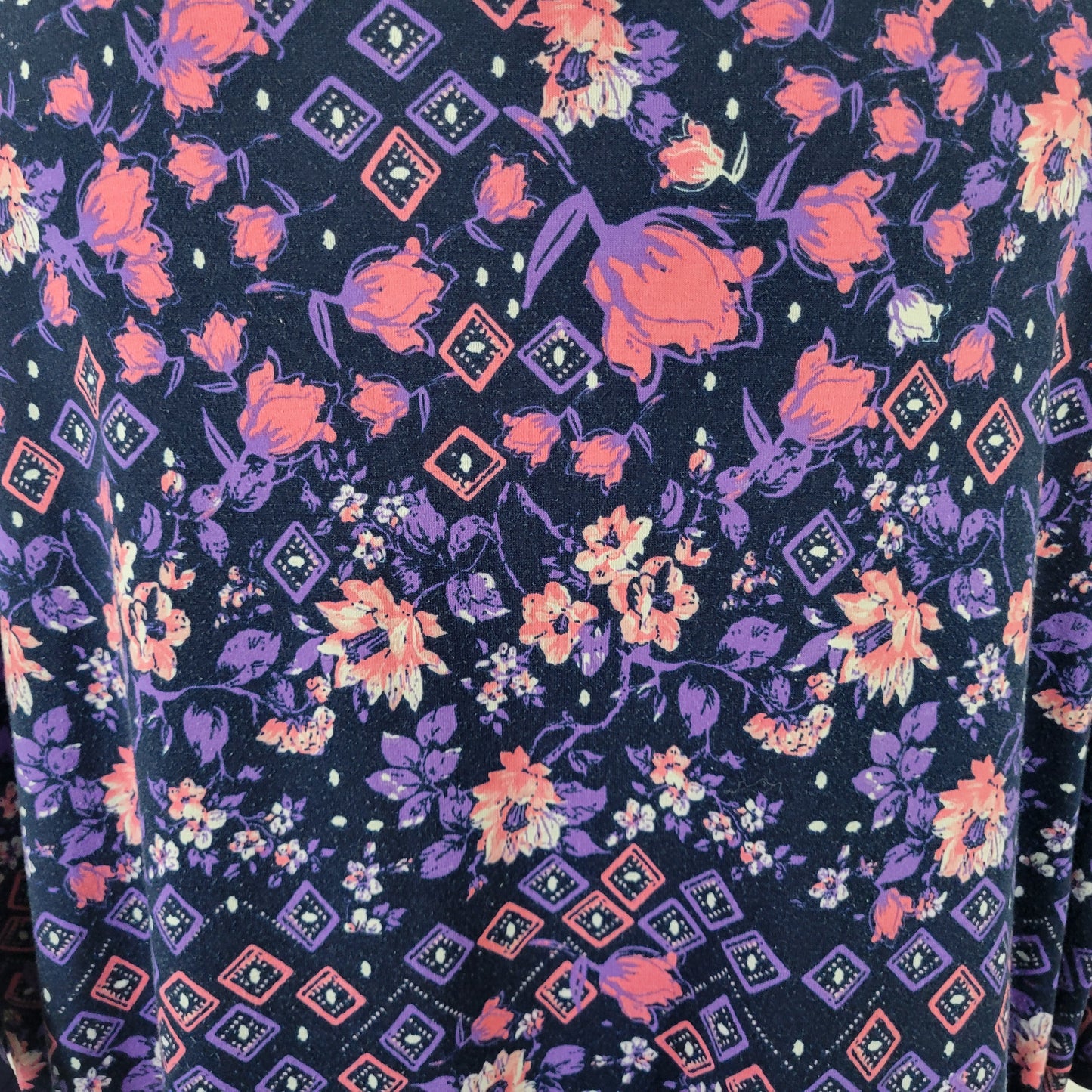 LuLaRoe Womens 2XL Plus Tunic T-Shirt Blue Pink Floral Asymmetric FLO217E