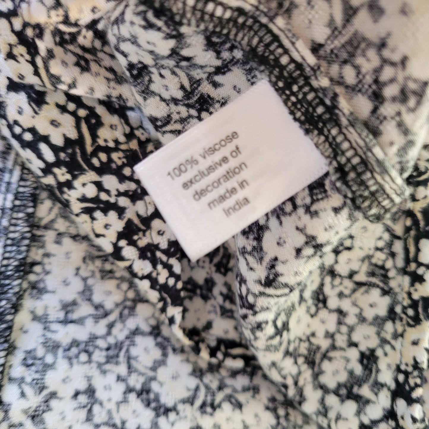 Lane Bryant Womens 20 Plus Black White Floral Lace Trim Blouse FLO303E