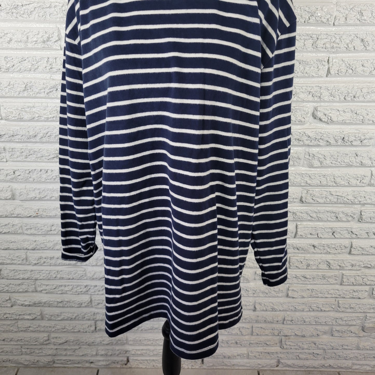 Mountain Lake II Womens 2X Plus Blue White Striped Knit Tunic Top STR201E