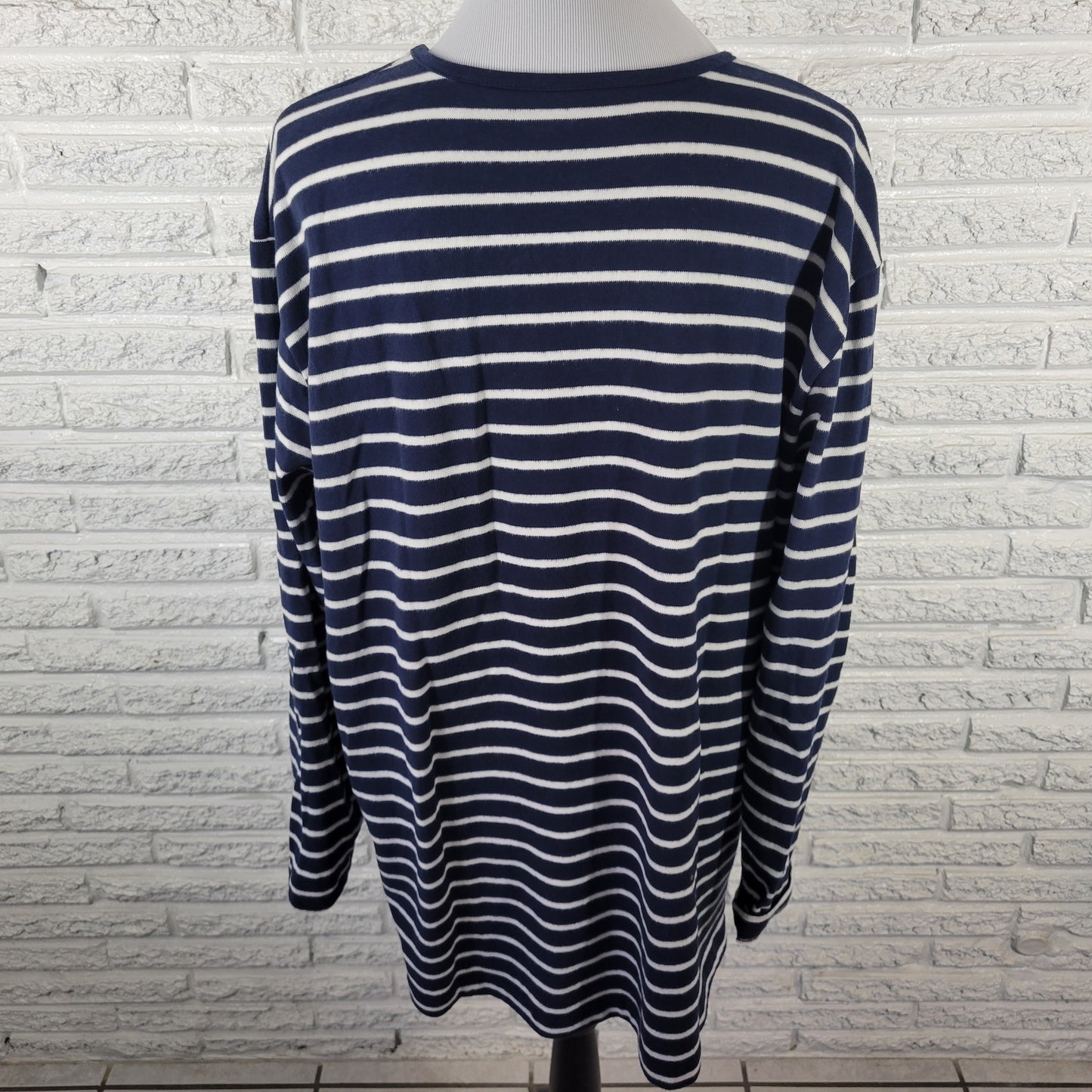 Mountain Lake II Womens 2X Plus Blue White Striped Knit Tunic Top STR201E