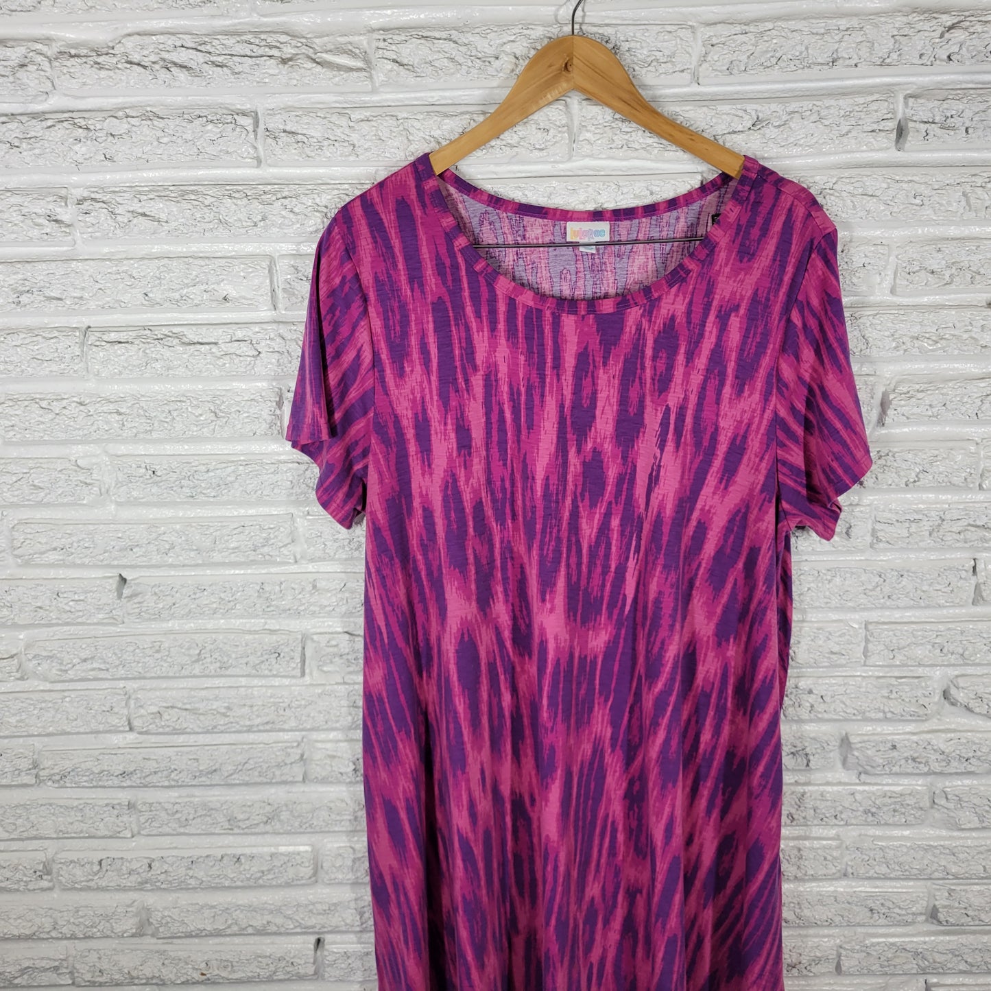 LuLaRoe 2XL Dress Purple Pink Watercolor Knee Length Short Sleeve WAT46E