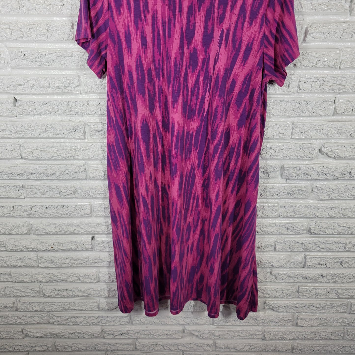 LuLaRoe 2XL Dress Purple Pink Watercolor Knee Length Short Sleeve WAT46E