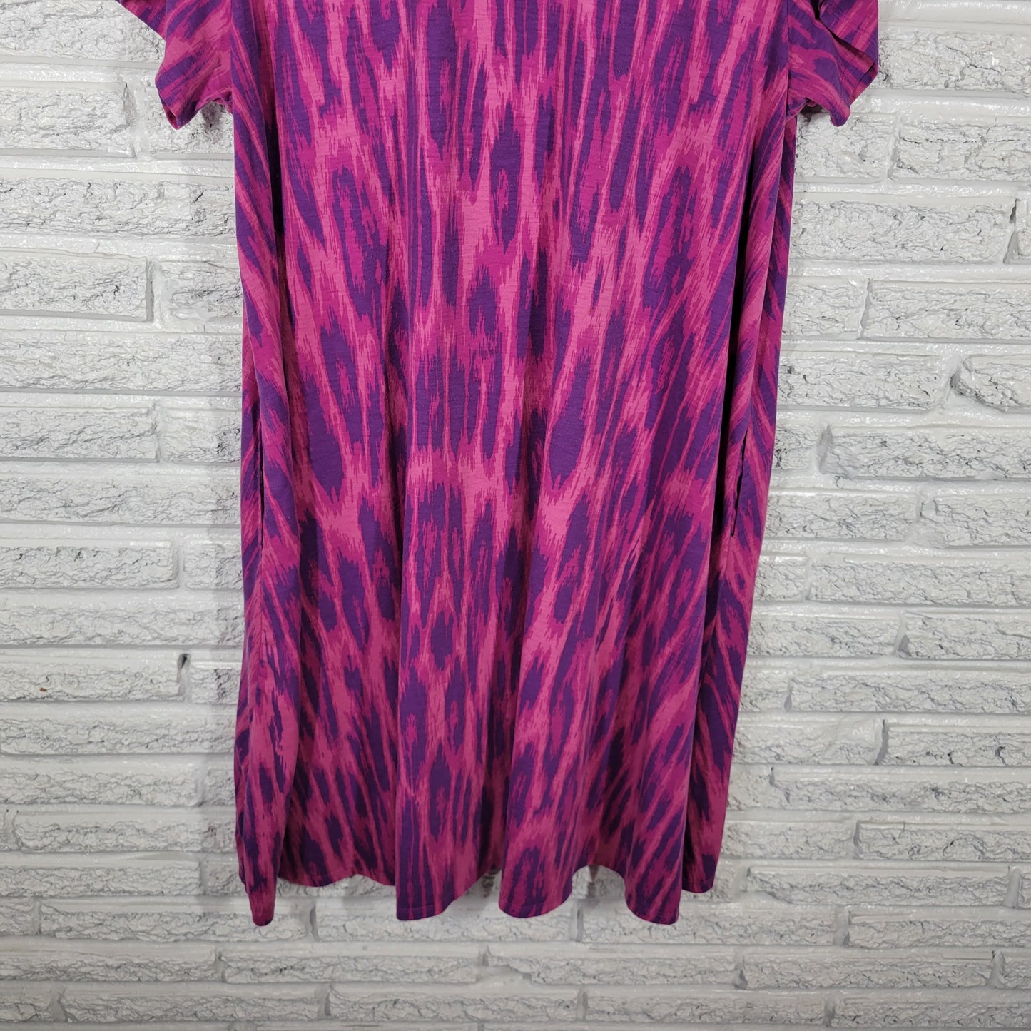 LuLaRoe 2XL Dress Purple Pink Watercolor Knee Length Short Sleeve WAT46E