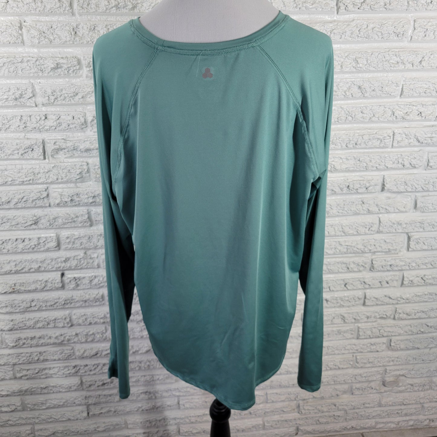 Tek Gear Women’s XXL Tee Green Thumb Holes Pullover Stretch T-Shirt GRE57E