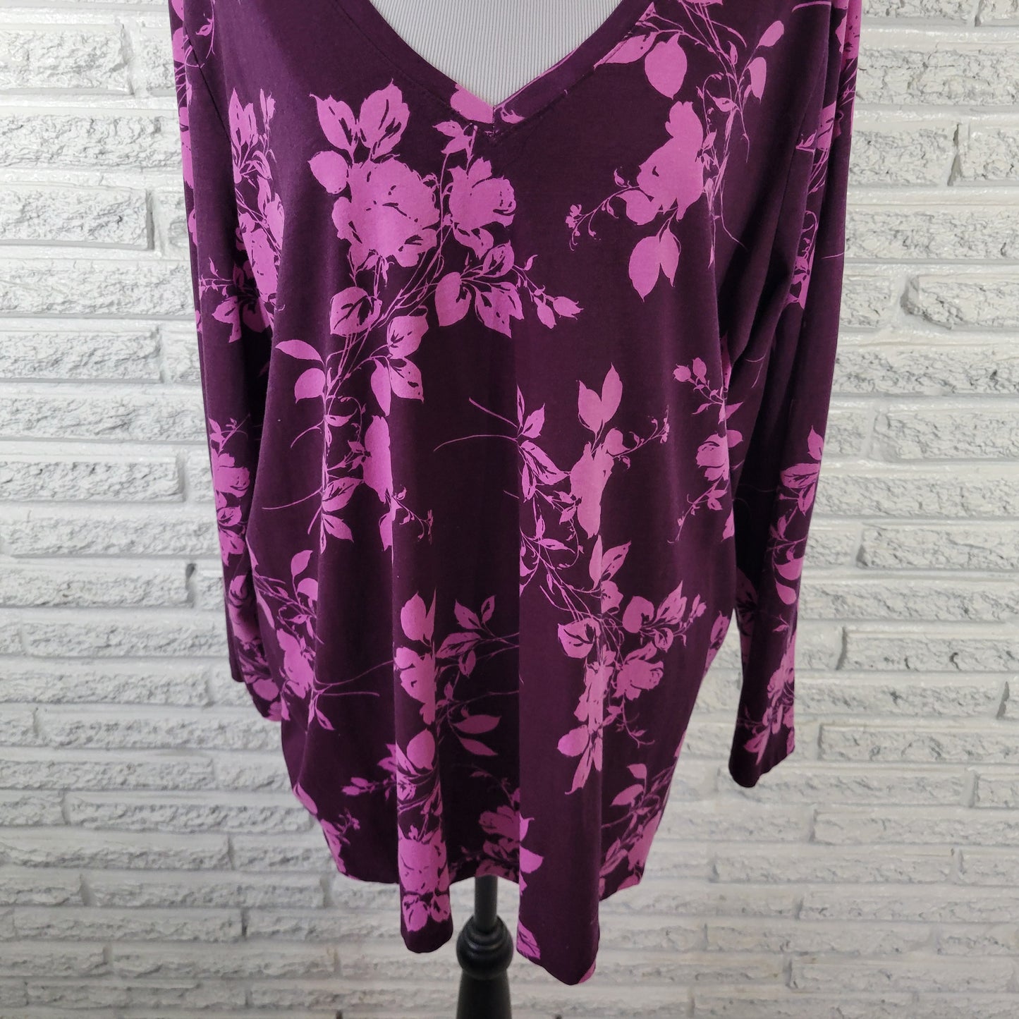 Roamans 1X Women’s Top Purple Floral Cotton Blouse Long Sleeve V-Neck FLO269E