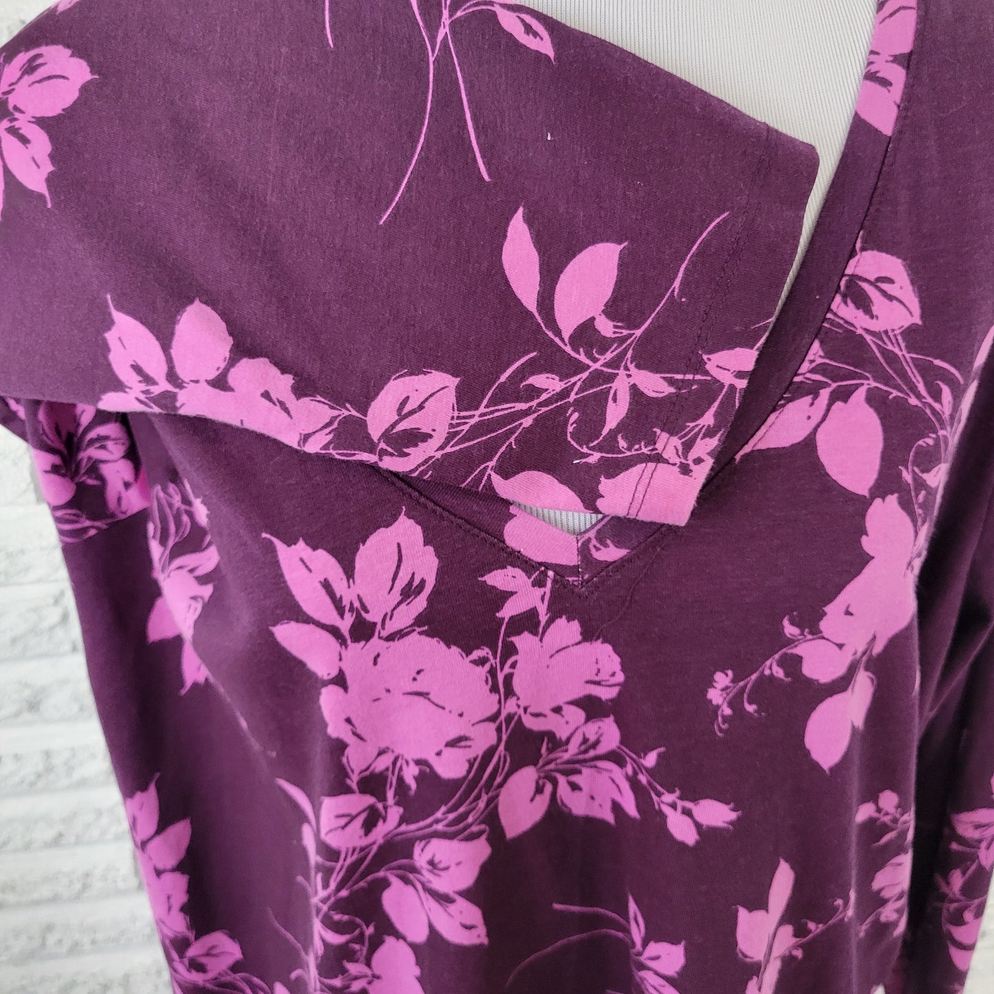 Roamans 1X Women’s Top Purple Floral Cotton Blouse Long Sleeve V-Neck FLO269E