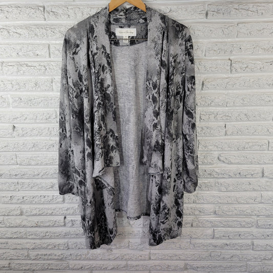 French Laundry 1X Open Cardigan Gray Black Animal Print Long Sleeve ANI39E