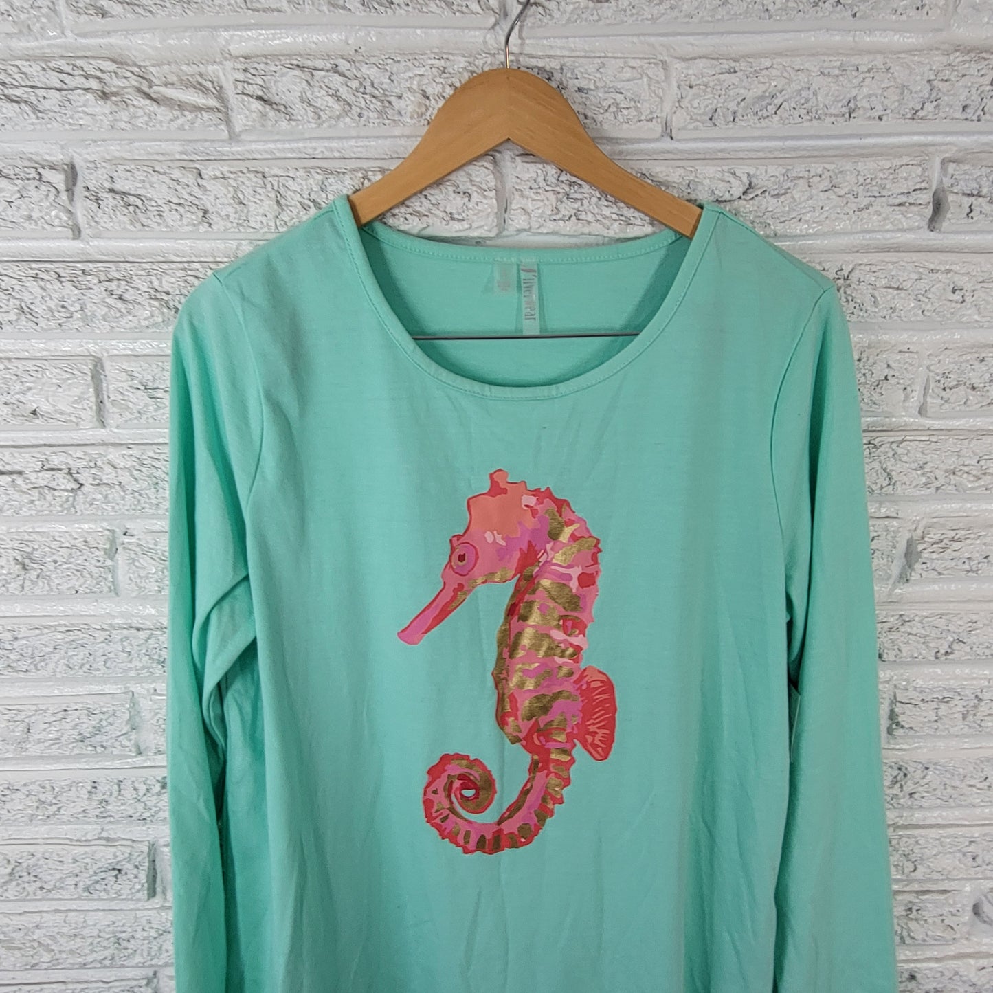 Silverwear Women's XL T-Shirt Teal Blue Seahorse Graphic Tee Nature BLU136E