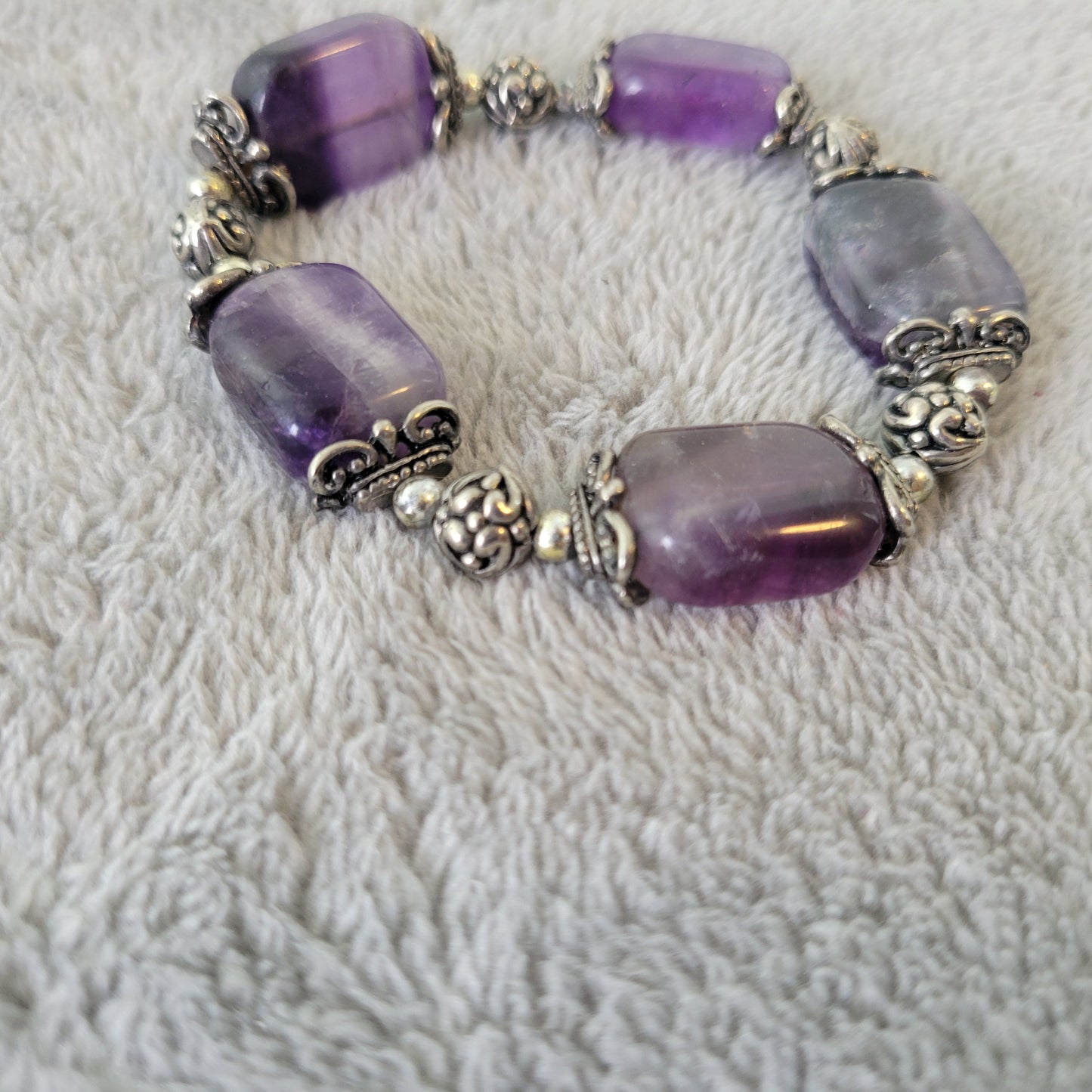 Purple Semi Precious Stone Stretch Bracelet Ornate Silver Tone Beads Boho 7" B2E