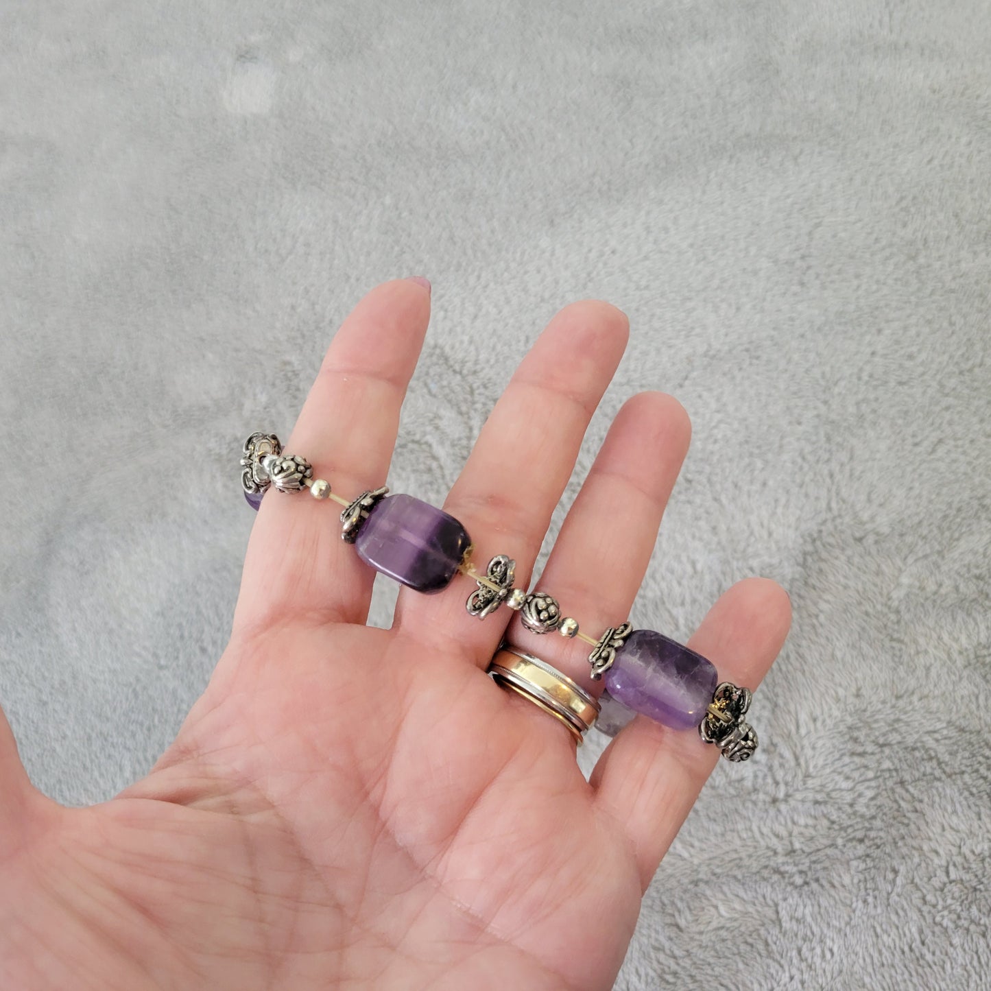 Purple Semi Precious Stone Stretch Bracelet Ornate Silver Tone Beads Boho 7" B2E