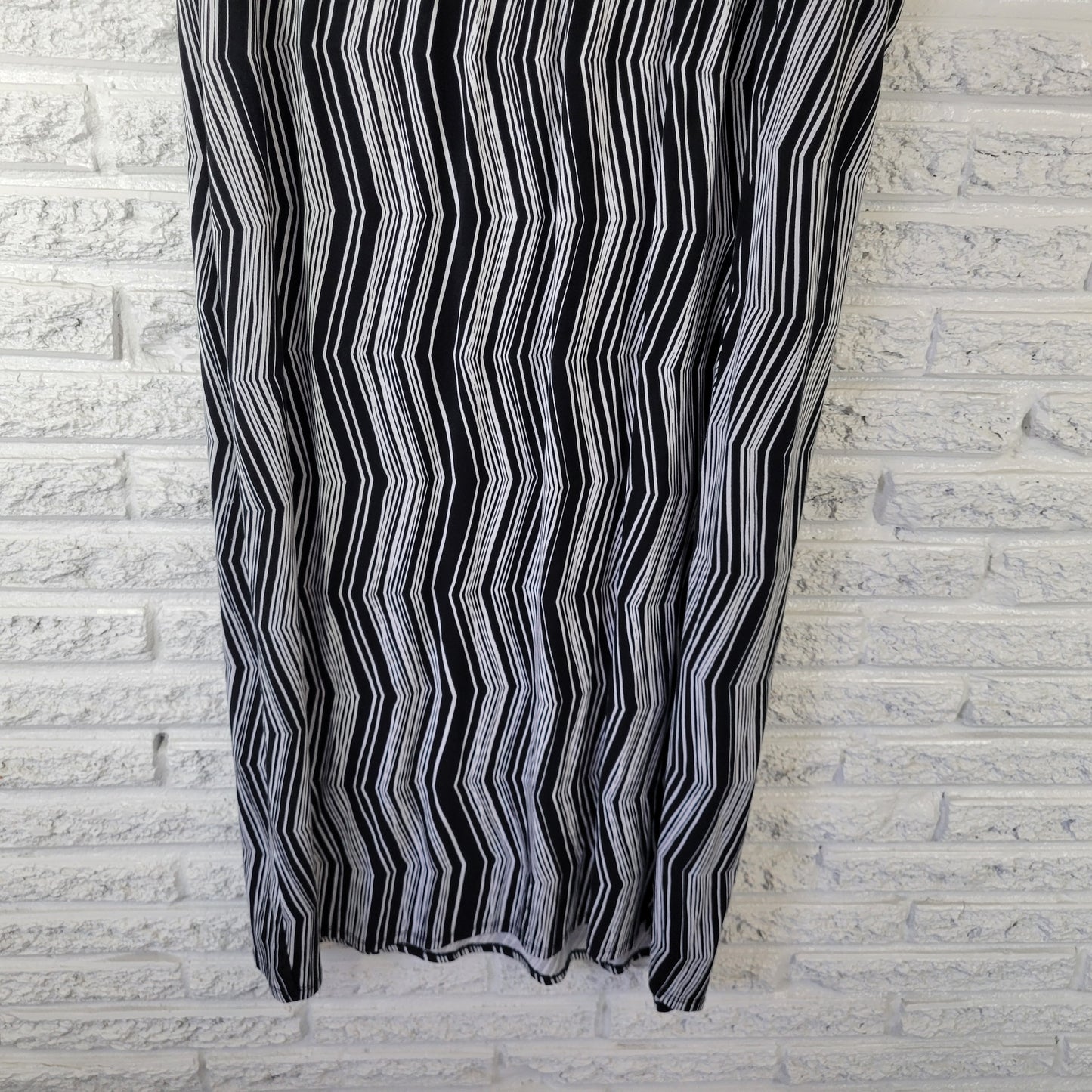 Apt. 9 Maxi Skirt XL Black White Chevron Striped Long Stretch Knit Skirt STR171E