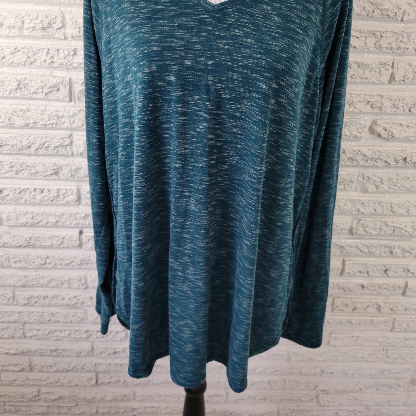 Tek Gear On the Go Womens 2X Tunic Top Green Heather V-Neck Long Sleeve GRE62E