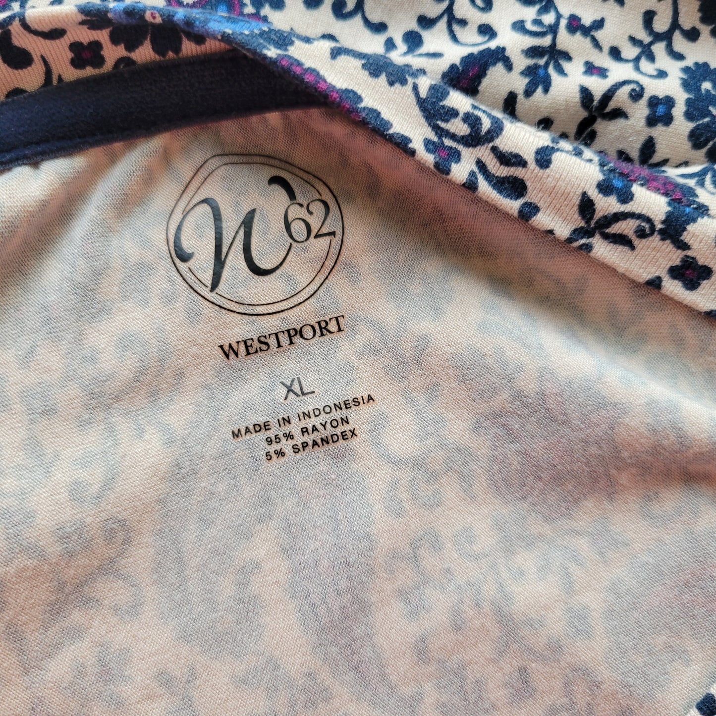 Westport Womens XL Top Blue Purple Paisley Studded V-Neck Knit Blouse PAI50XE