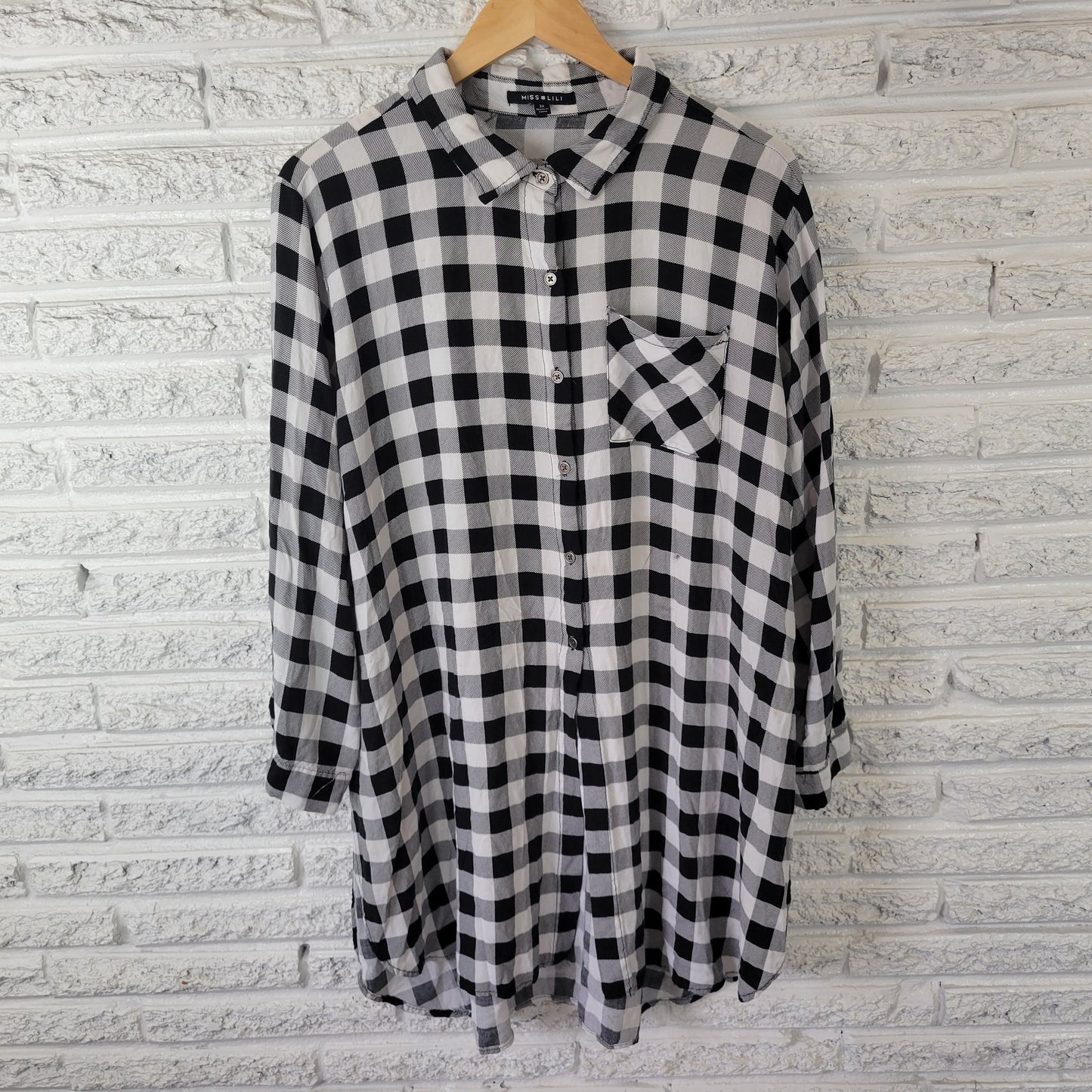 Miss Lili Women's 3X Black White Plaid Button Up Top Roll Tab Sleeve PLA49E