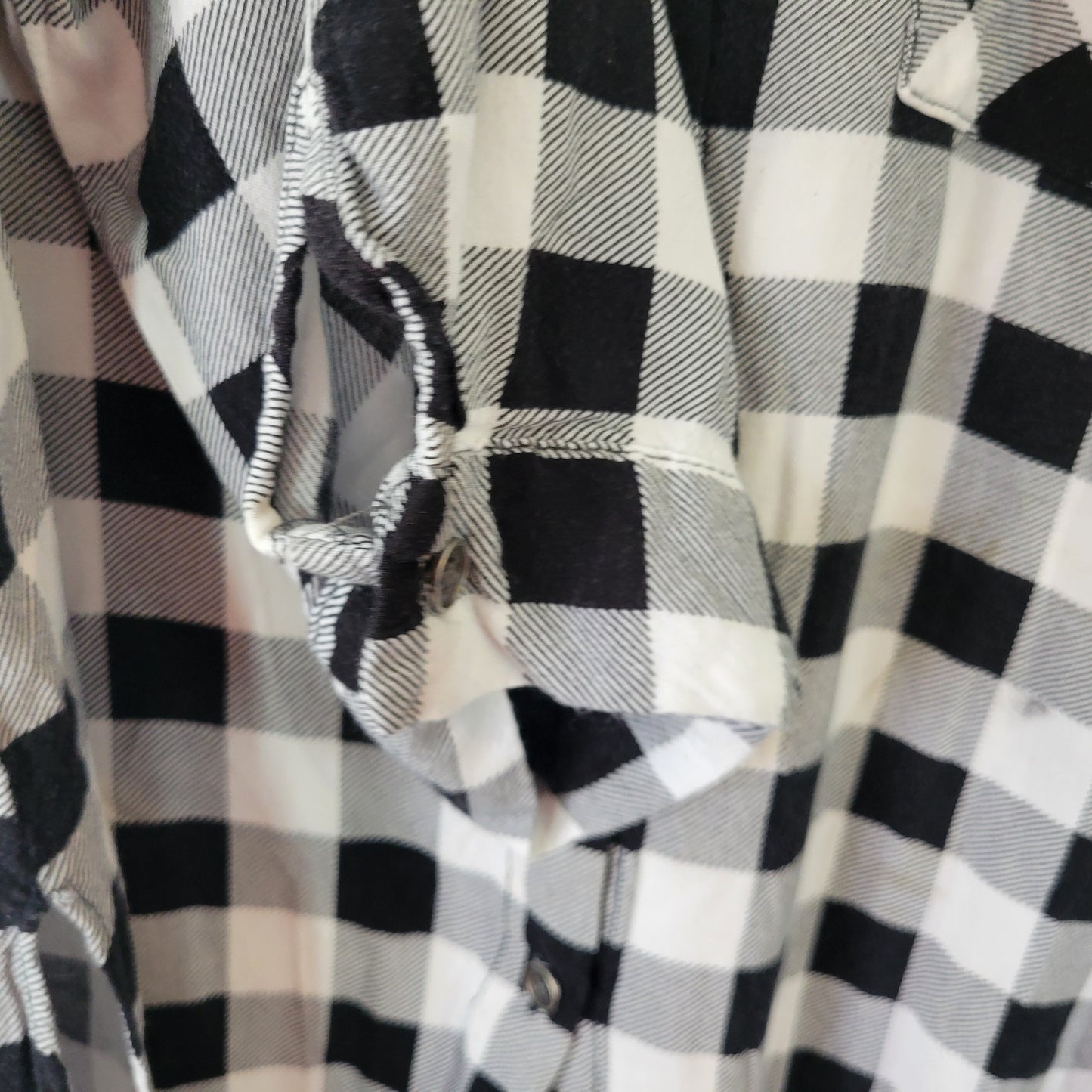 Miss Lili Women's 3X Black White Plaid Button Up Top Roll Tab Sleeve PLA49E