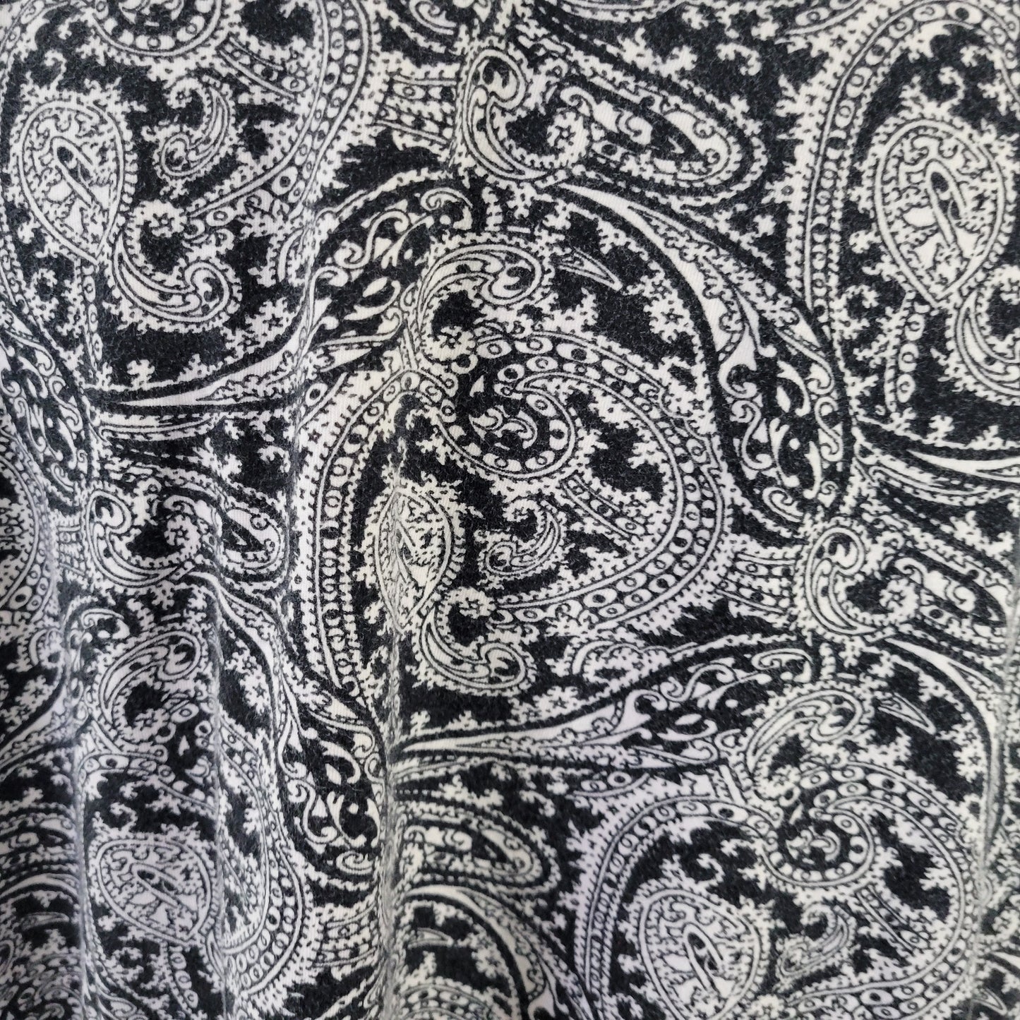 Catherines Women’s 1XWP Tee Black White Paisley Cotton Petite PAI39E