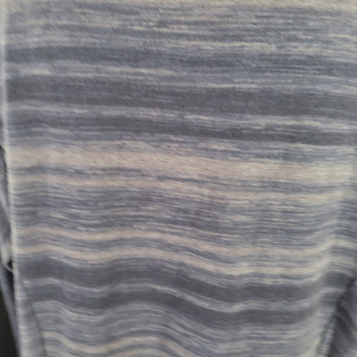 CJ Banks Women's 1X Top Blue Gray Striped Knit Long Sleeve Crew Neck STR144E