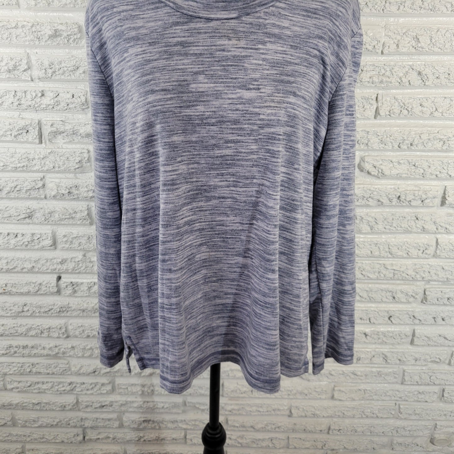 Karen Scott Sport Women’s XL Top Blue Heather Turtleneck Long Sleeve BLU254E