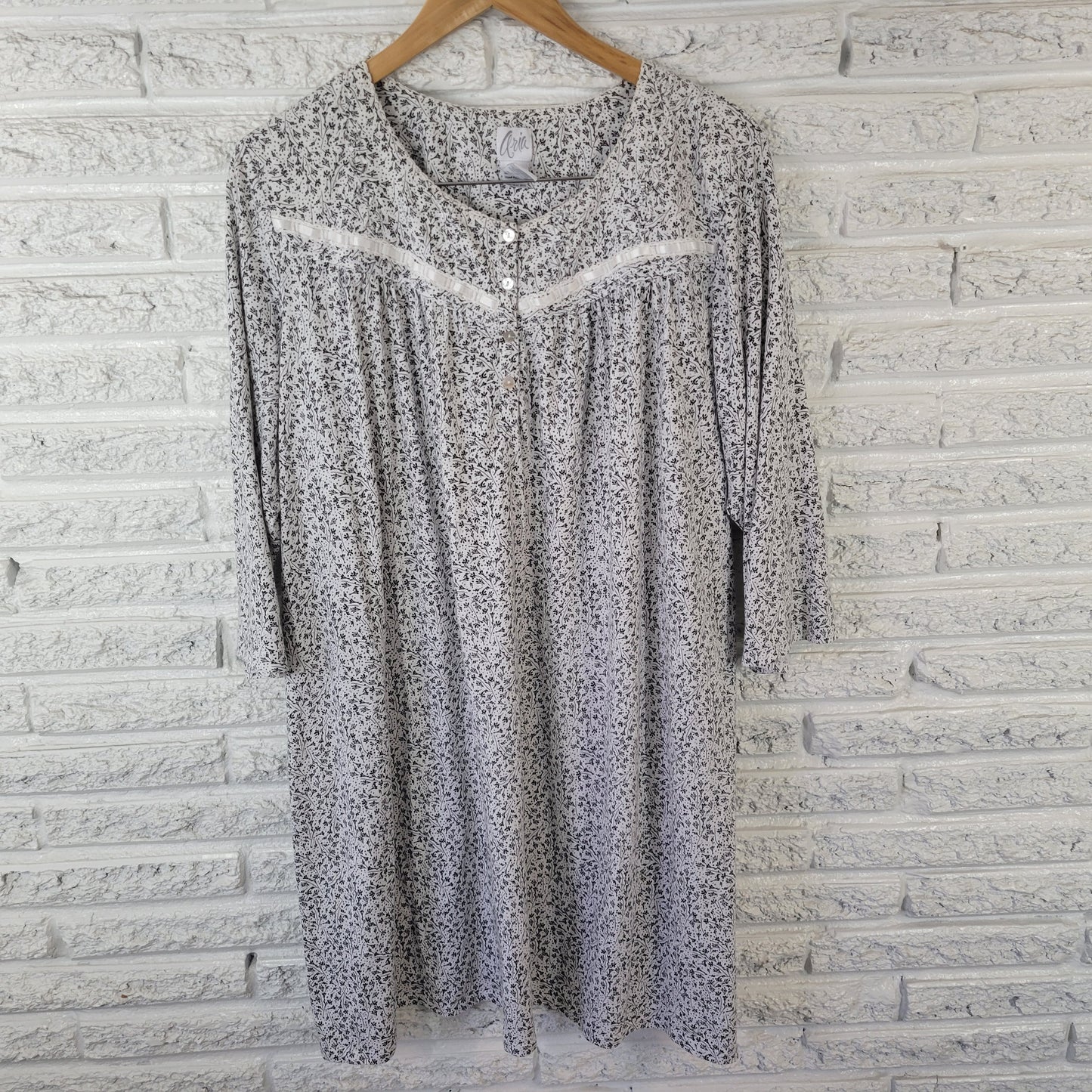 Aria Women's XL Nightgown Black Floral Cotton Blend 3/4 Sleeve Ribbon FLO218E
