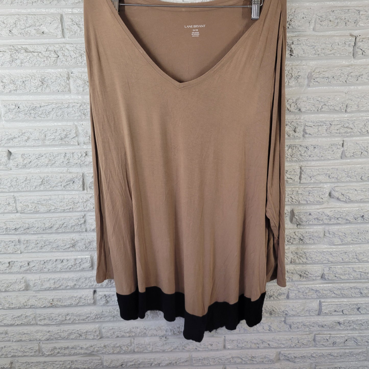 Lane Bryant Tunic 26/28 Tan Soft Knit Long Sleeve V-Neck Plus Size BRO29E