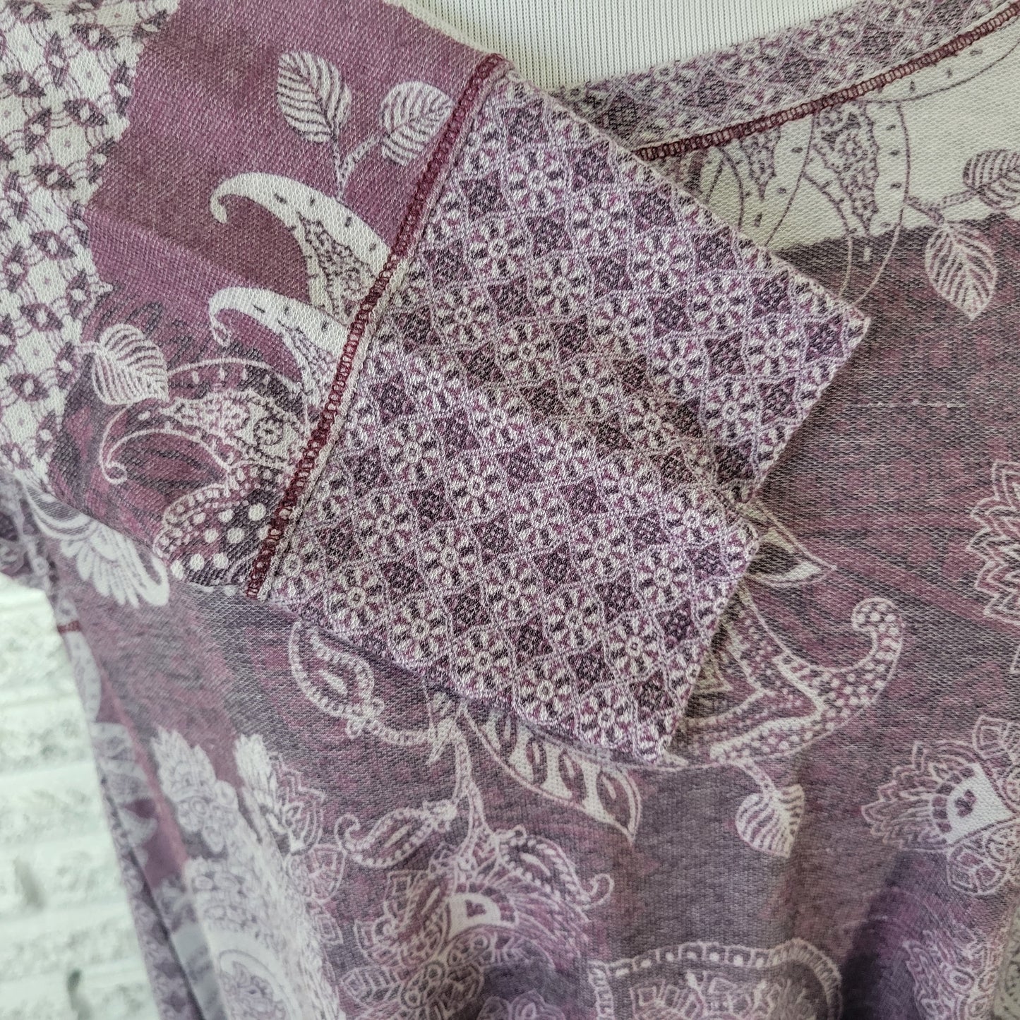 Sunday Women's Tunic Knit Size 2X Purple Paisley Long Sleeve Stretch PAI23E