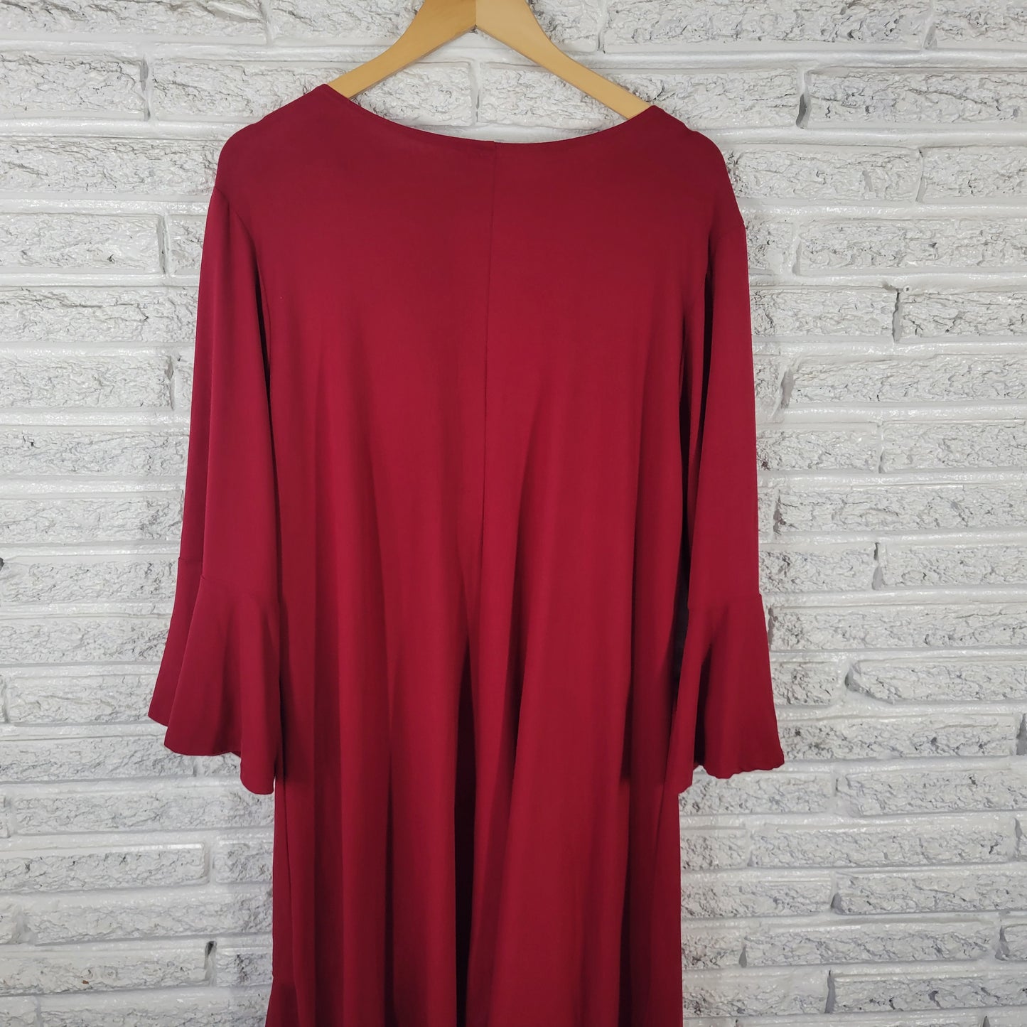 Avenue Women 22/24 High-Low Dress Red Rhinestone Bell Sleeve Stretch RED6E