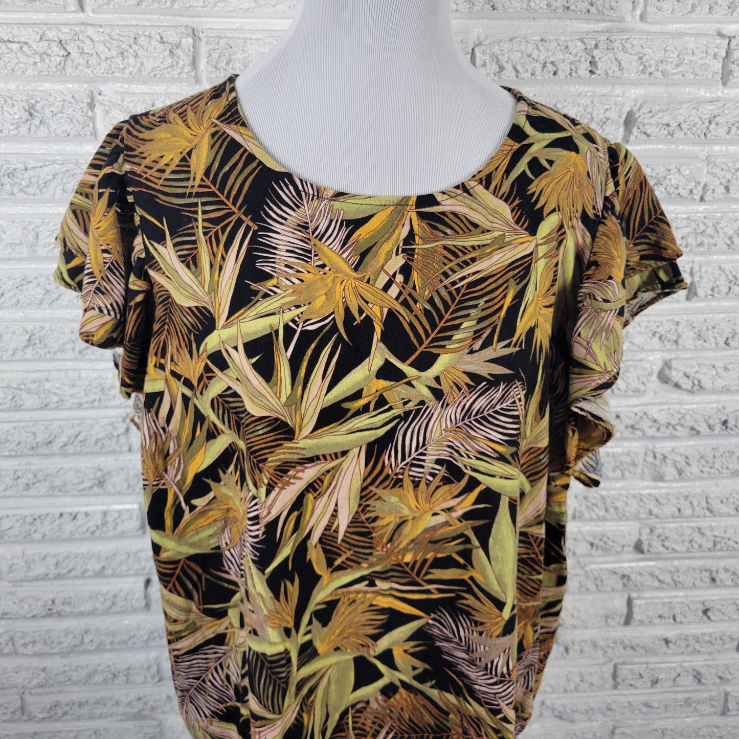 Rafaella Womens Plus 2X Floral Linen Viscose Top Short Flutter Sleeve FLO146E