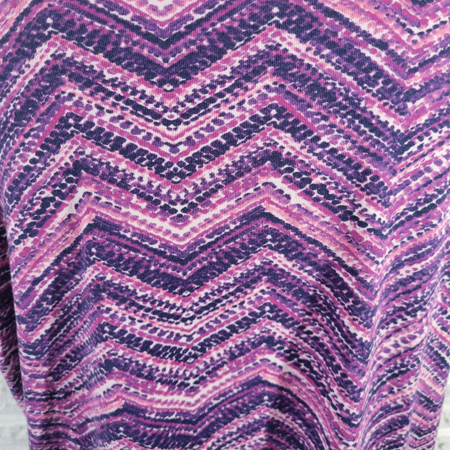Croft & Barrow Women 1X Tee Purple Geometric 100% Cotton V-Neck GEO160E