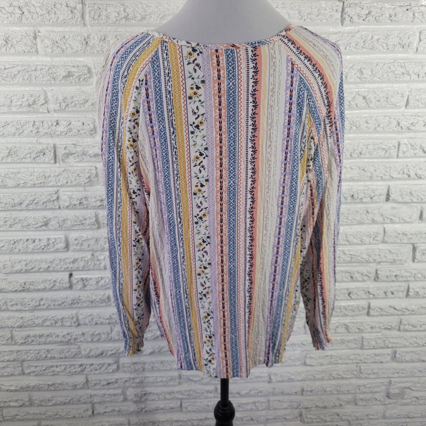 Christopher & Banks Women's Top XL Pastel Geometric Long Sleeve GEO55E